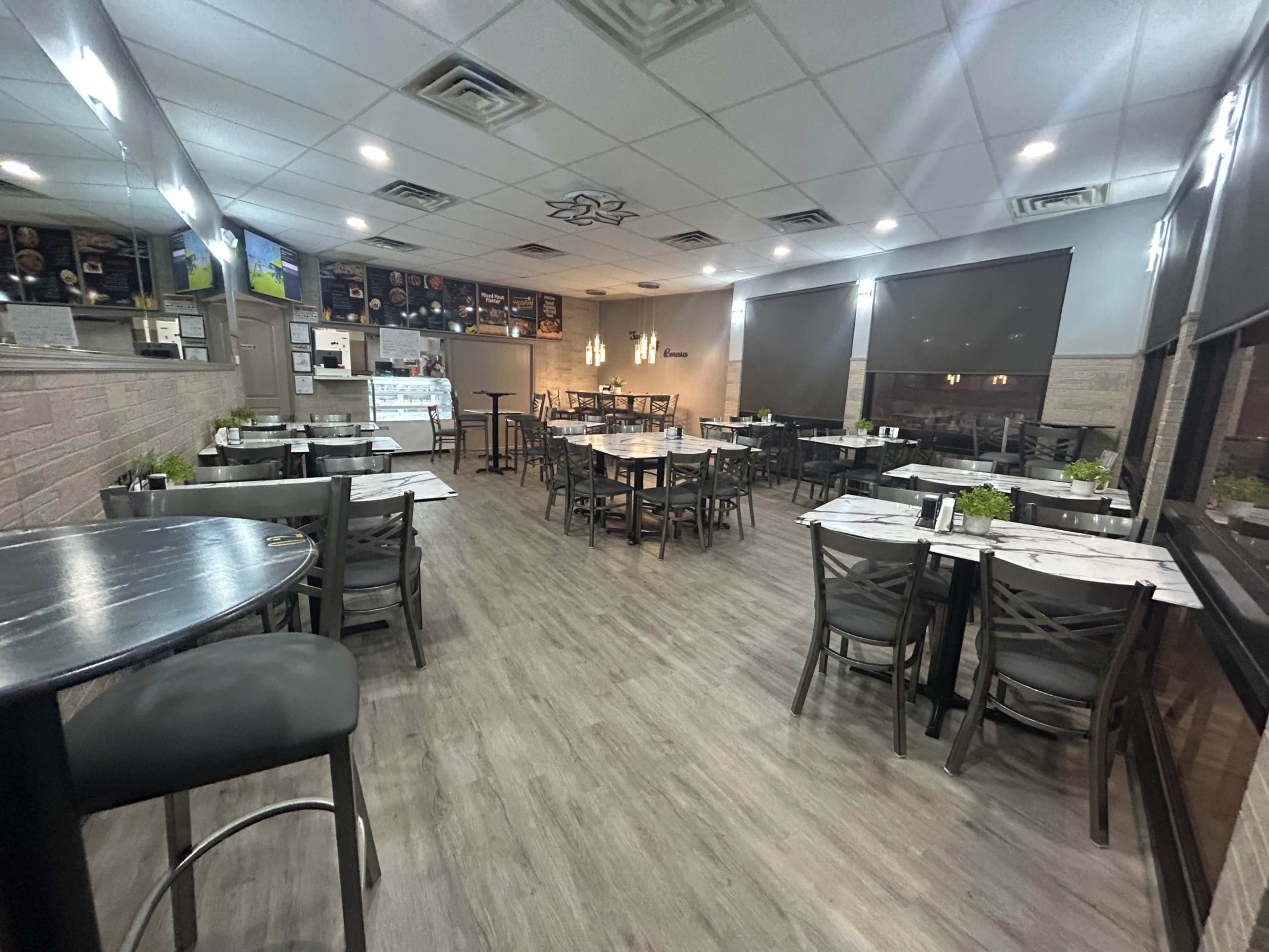 Modern Restaurant Event Space Image in Tuckahoe, Henrico, VA