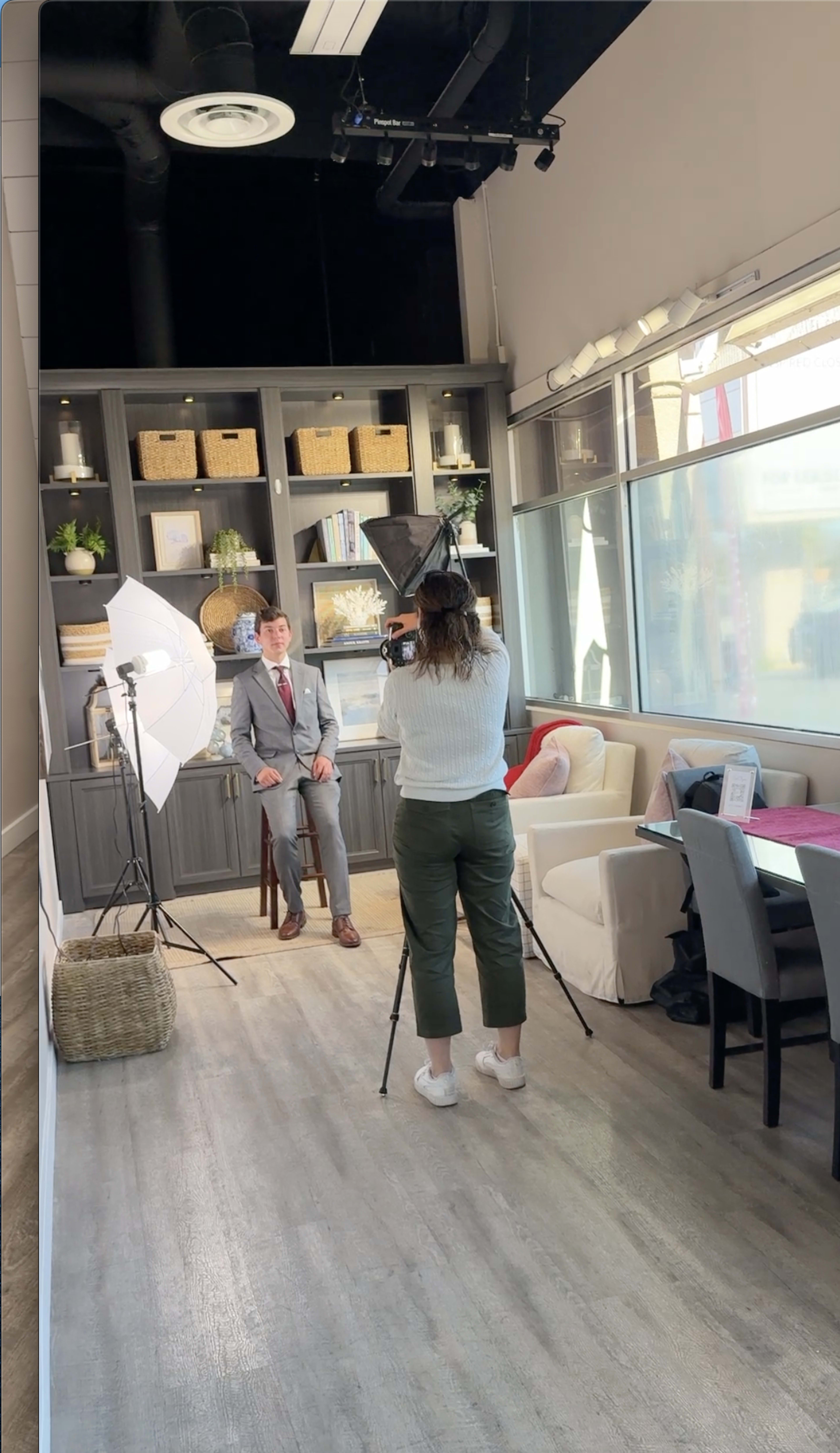 Showroom that Looks Like a Set! Image in Woodland Hills, Woodland Hills, CA