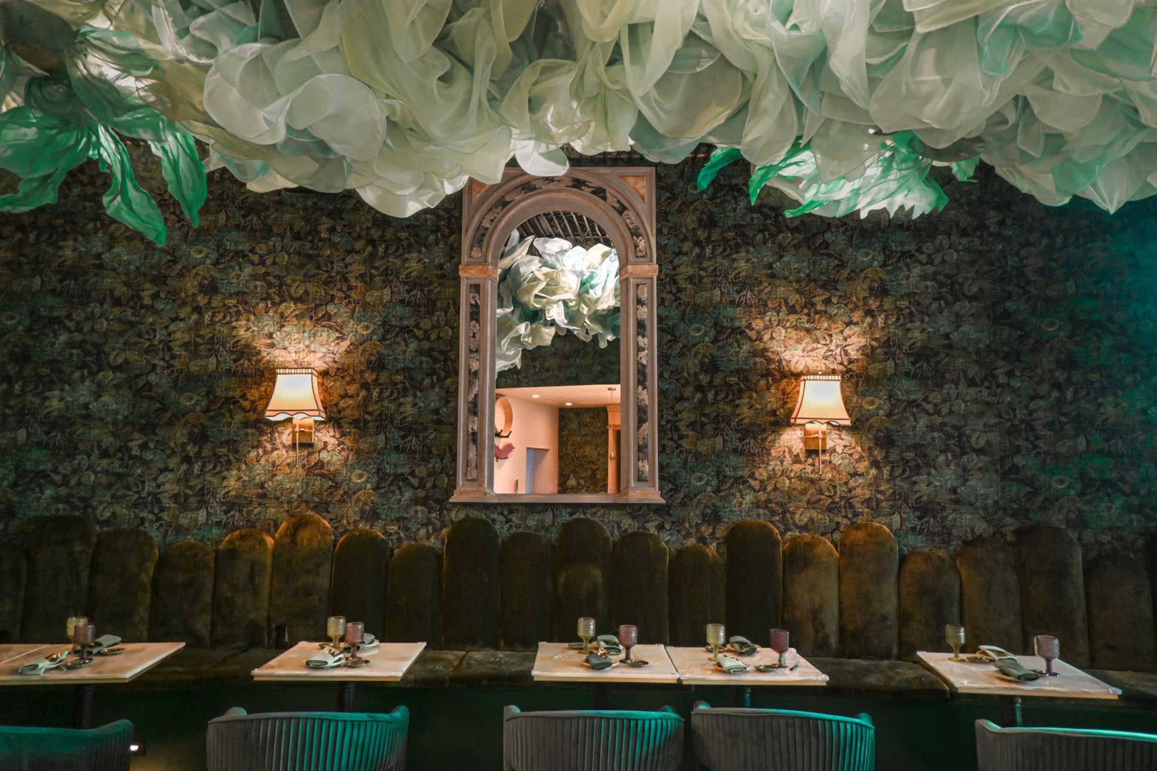 Elegant Beverly Hills Restaurant and Venue Image in Beverly Hills, Beverly Hills, CA