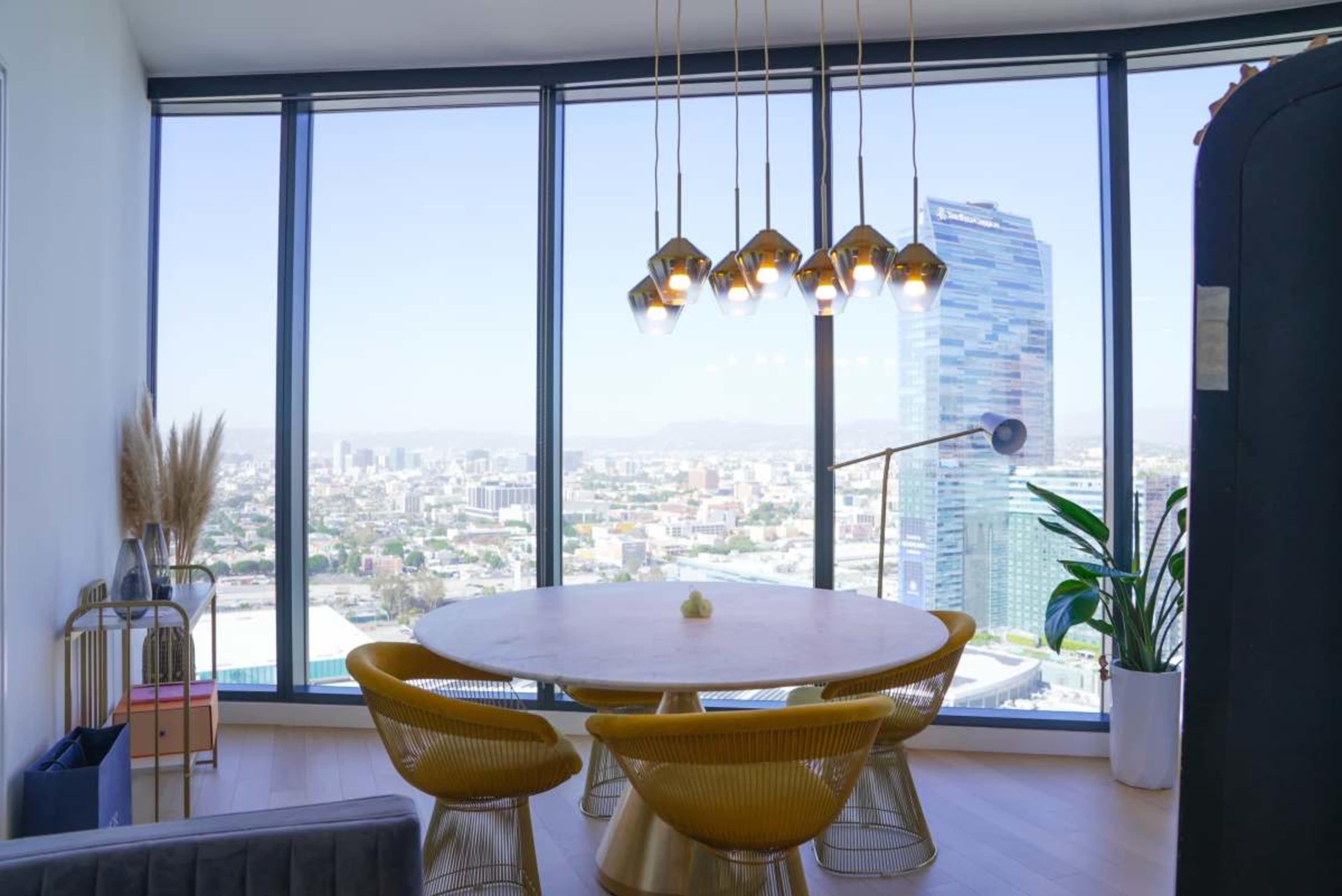 View of Las Vegas Suites, Penthouses and Villas Suite Tour - Caesars