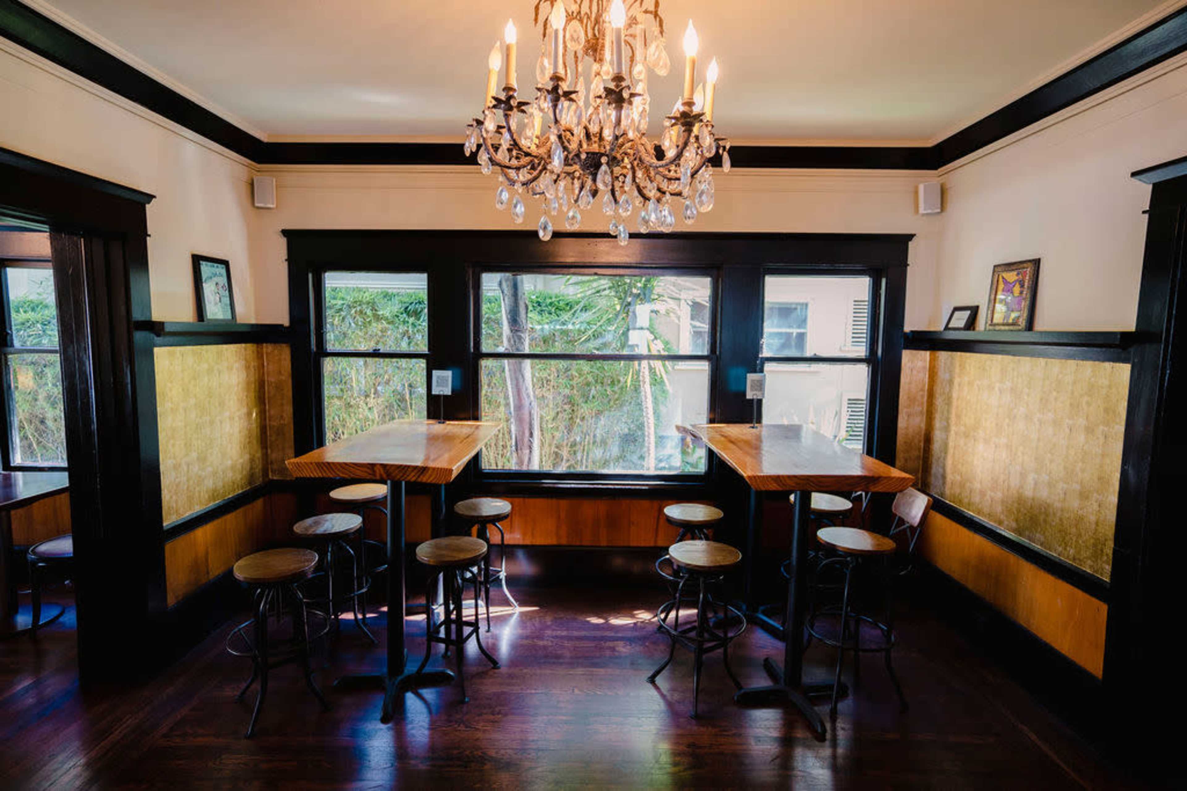 Historic Craftsman Bar and Lounge with two patios Image in Grand Lake, Oakland, CA