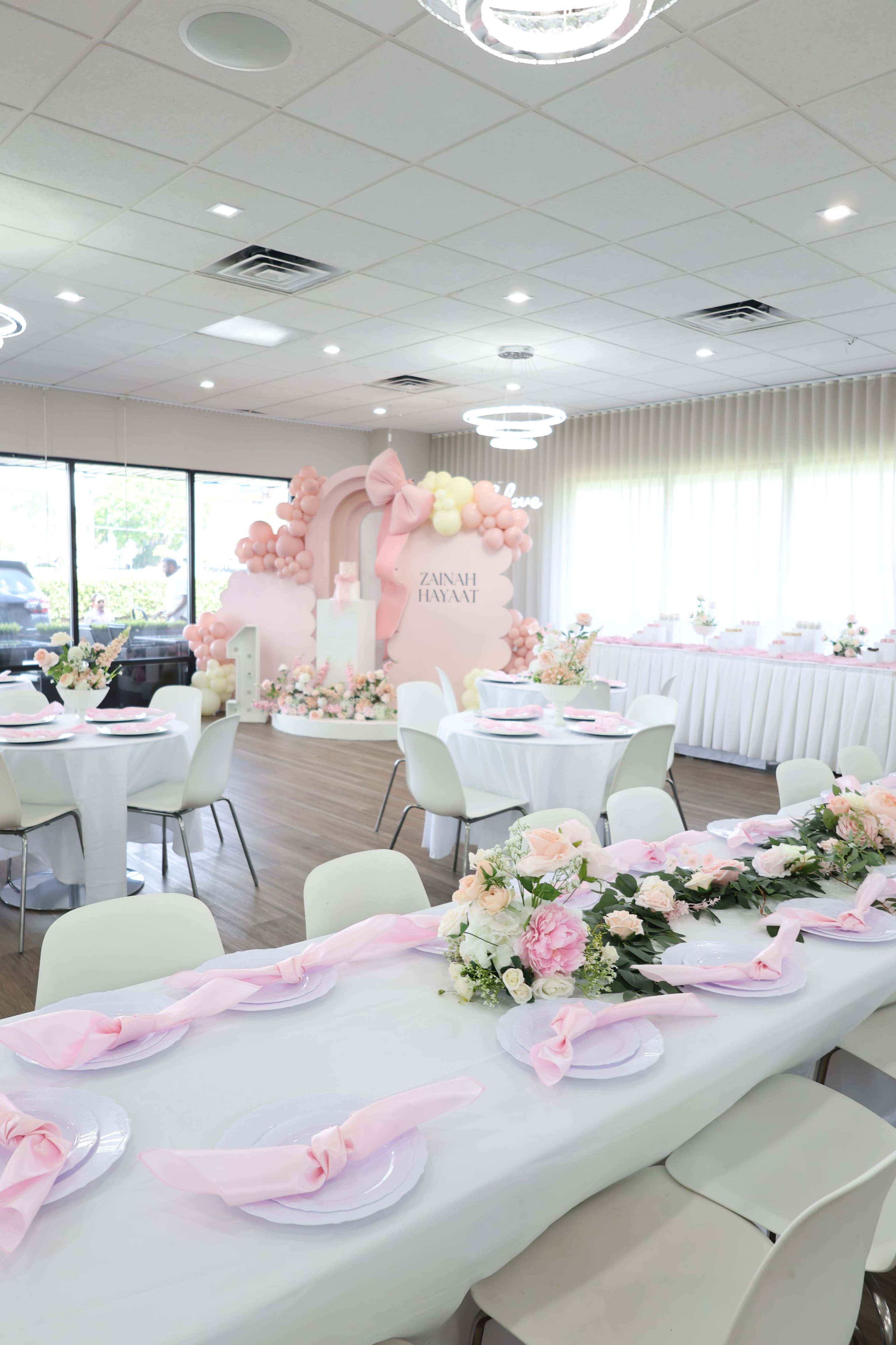 Elegant Ballroom & Open Gazebos Near Lake Buena Vista Attractions Image in , Kissimmee, FL