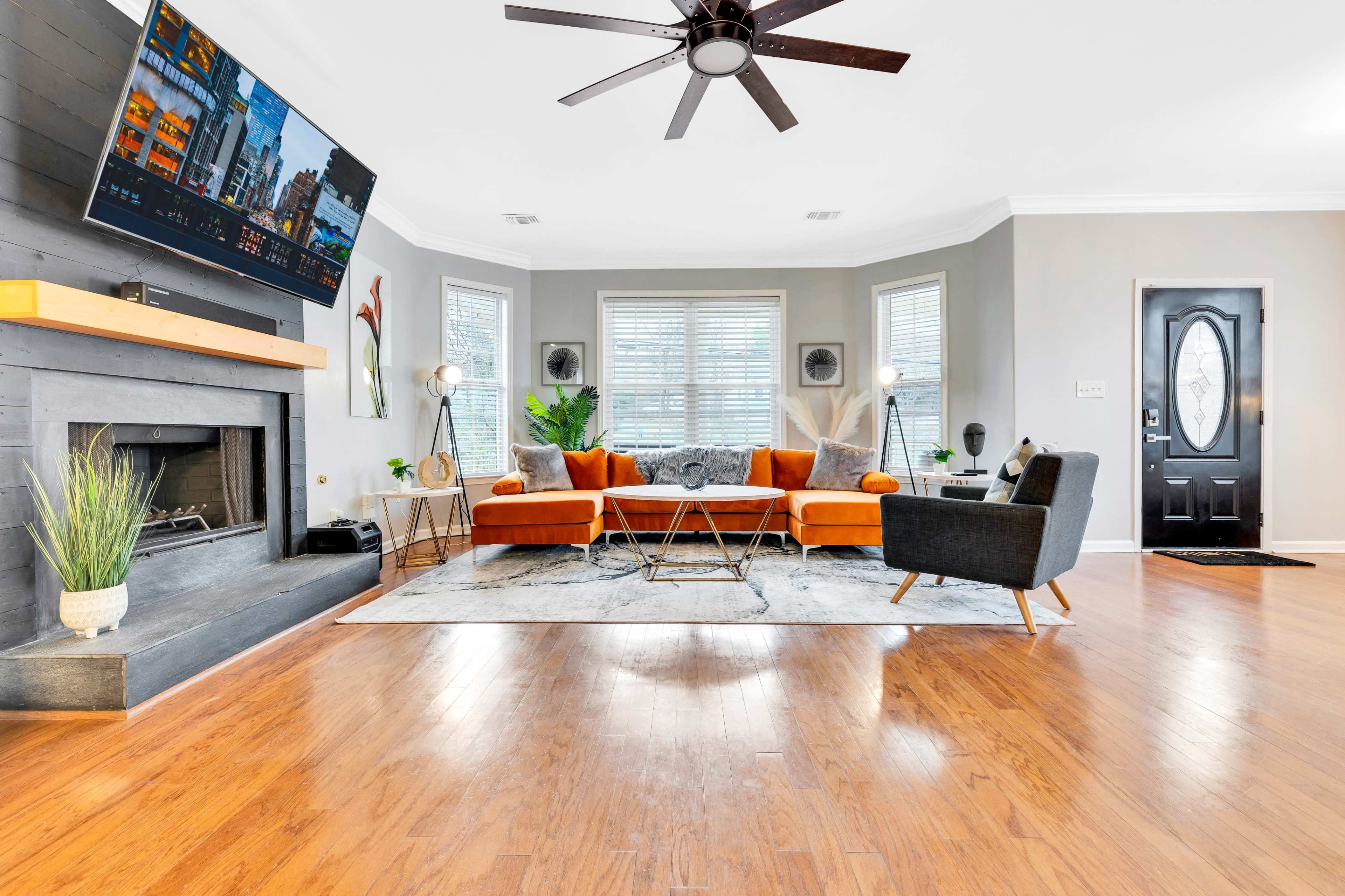 Roomy, Urban Event & Production compound in a Historic Atlanta Neighborhood Image in Peoplestown, Atlanta, GA