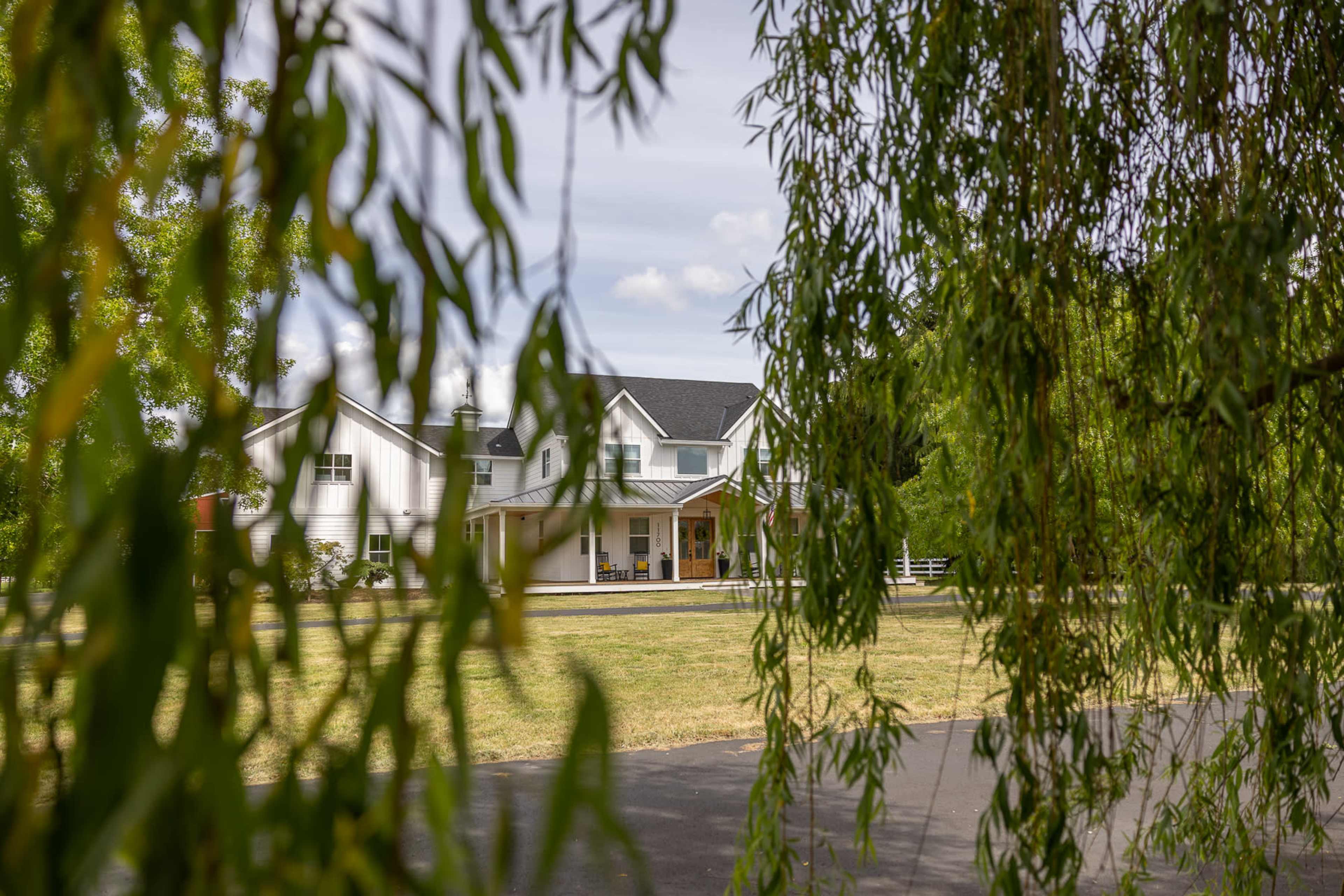 Country Outdoor Space Image in , Newberg, OR