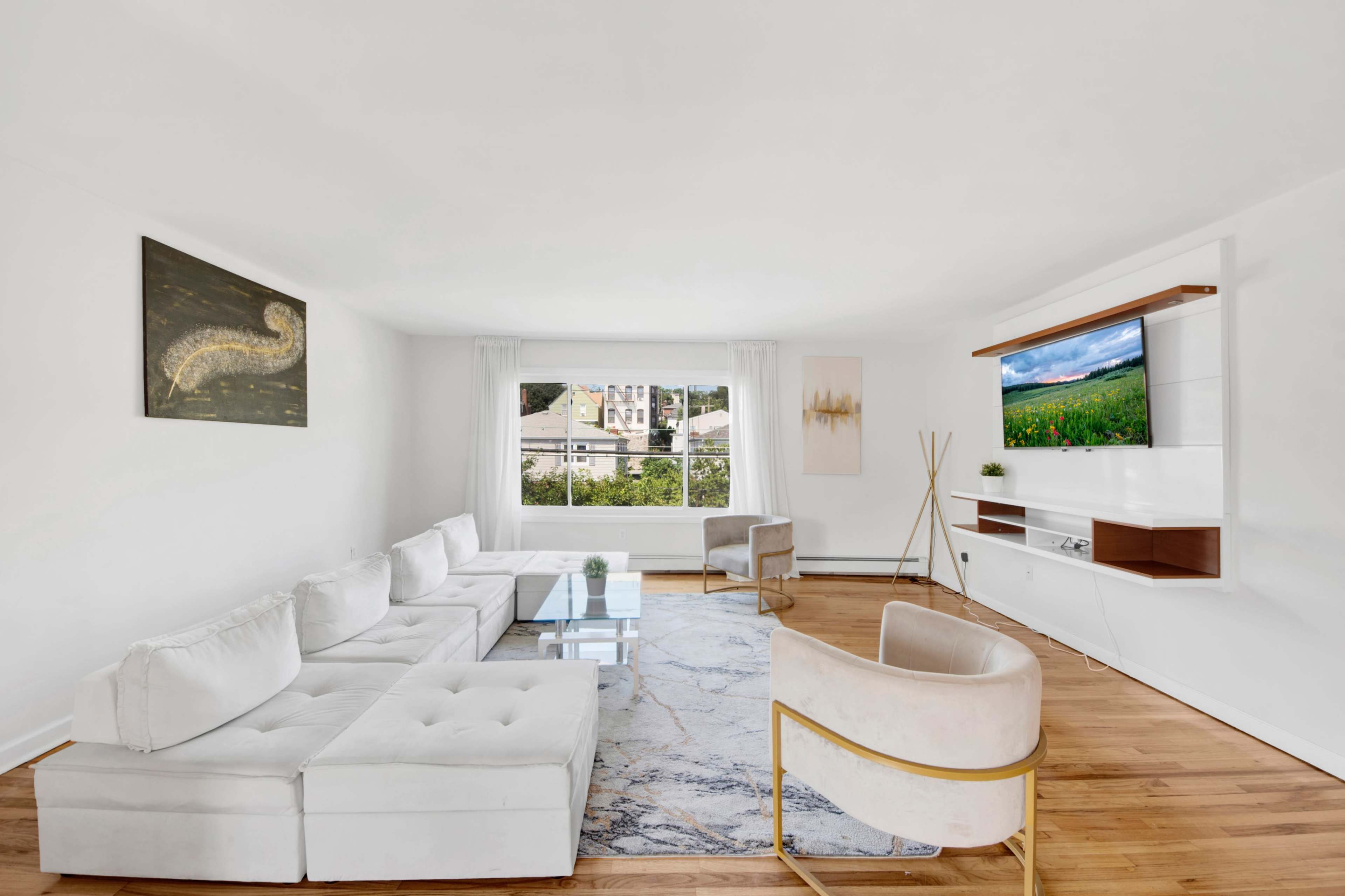 NYC Escape Balcony Views and Gameroom Image in Southeast Yonkers, Yonkers, NY