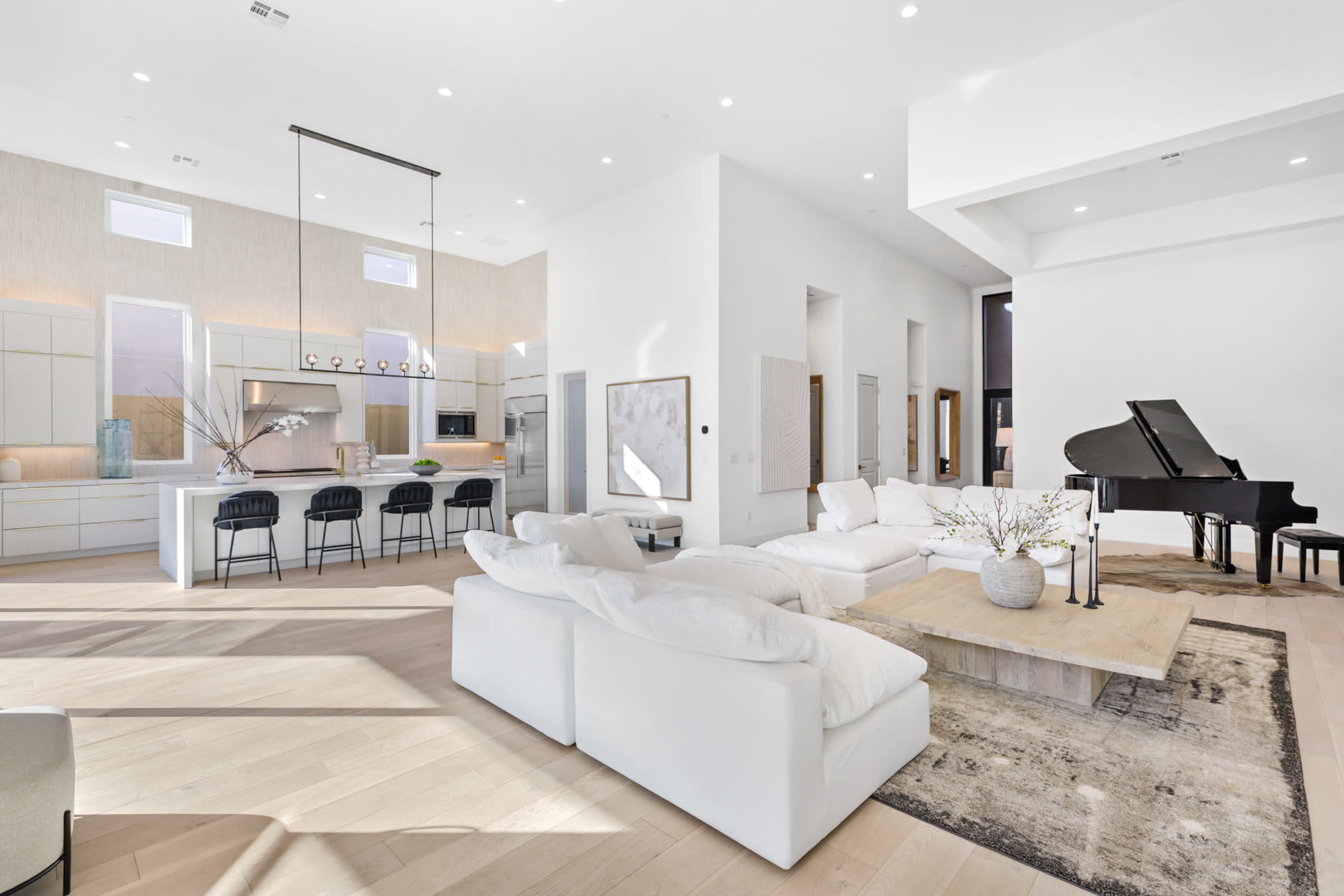 Strata - A Desert Contemporary Luxury Retreat Image in Summerlin, Las Vegas, NV