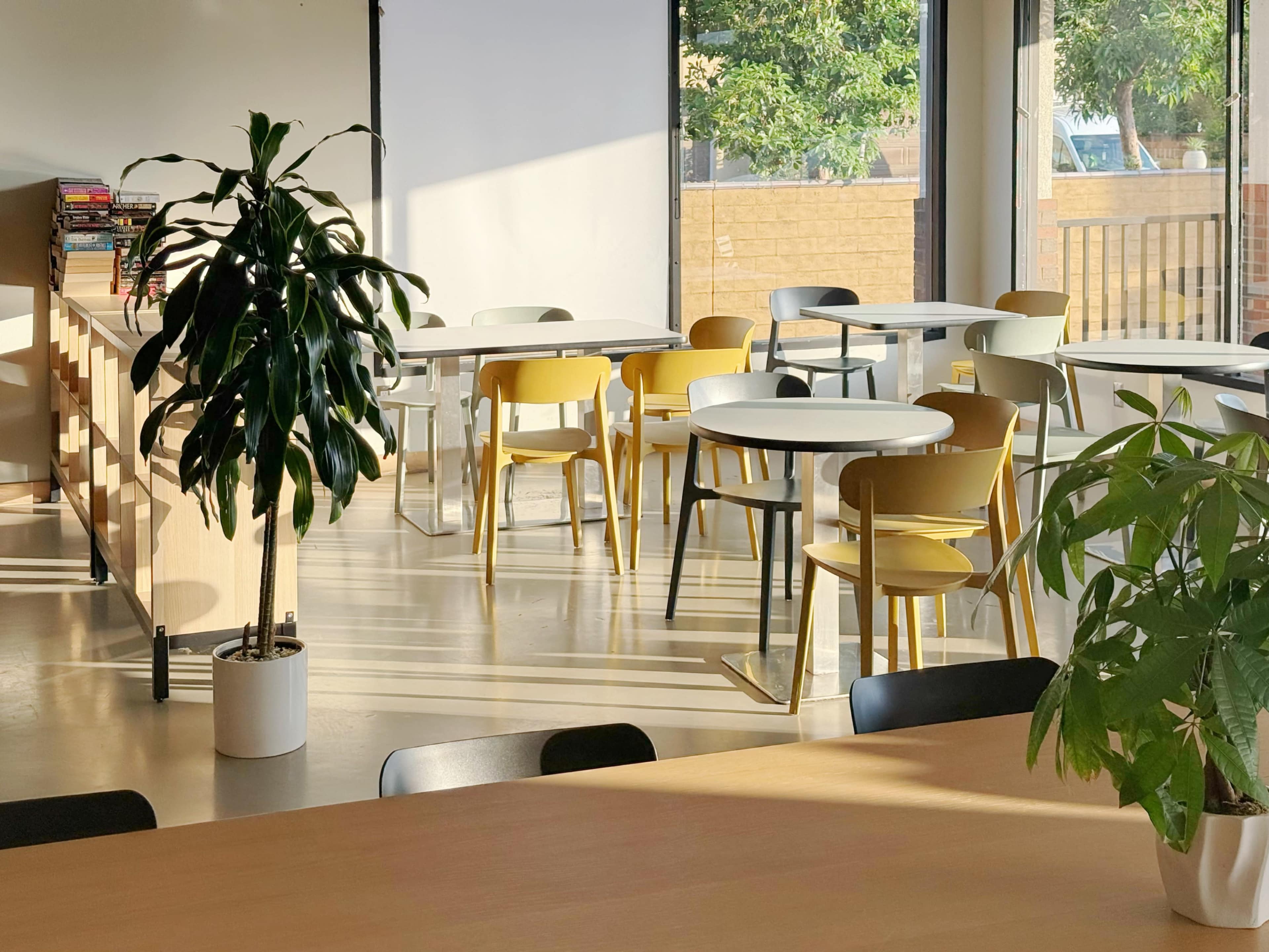 Bubble Tea House With Cozy Open Space Image in Walnut, Walnut, CA