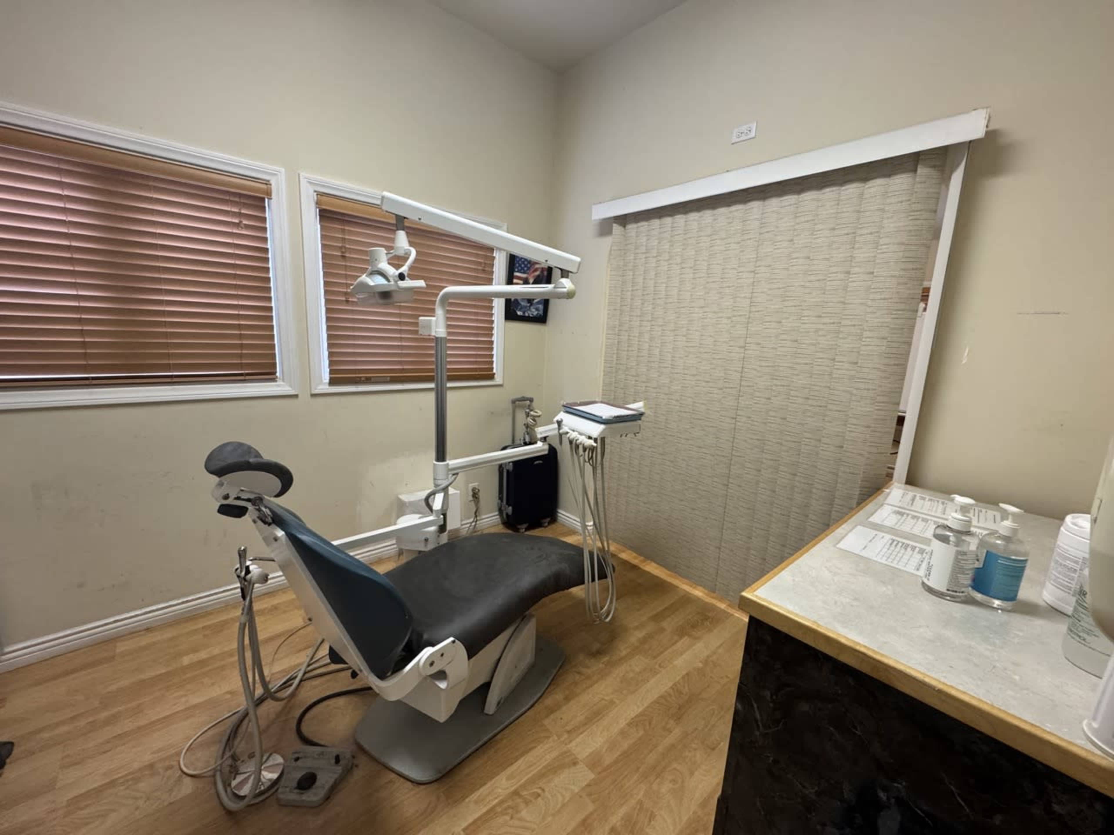 Beautiful Doctor’s Office – Perfect for Medical Scenes & Filming Image in Bungalow Heaven, pasadena, CA