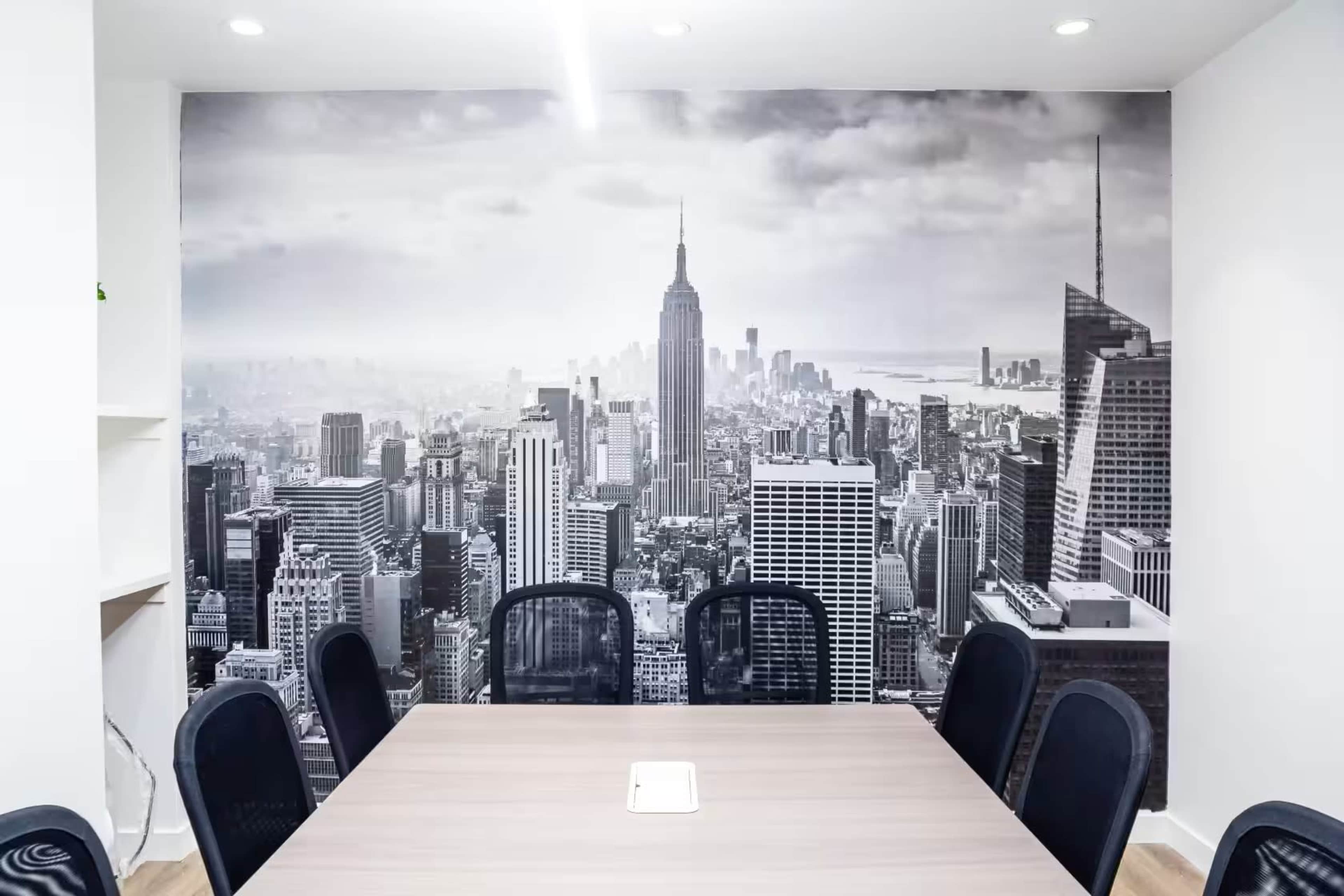 10 Seater Meeting Room l Downtown Toronto l 2 mins walk from TTC station Image in Downtown Toronto, Toronto, ON