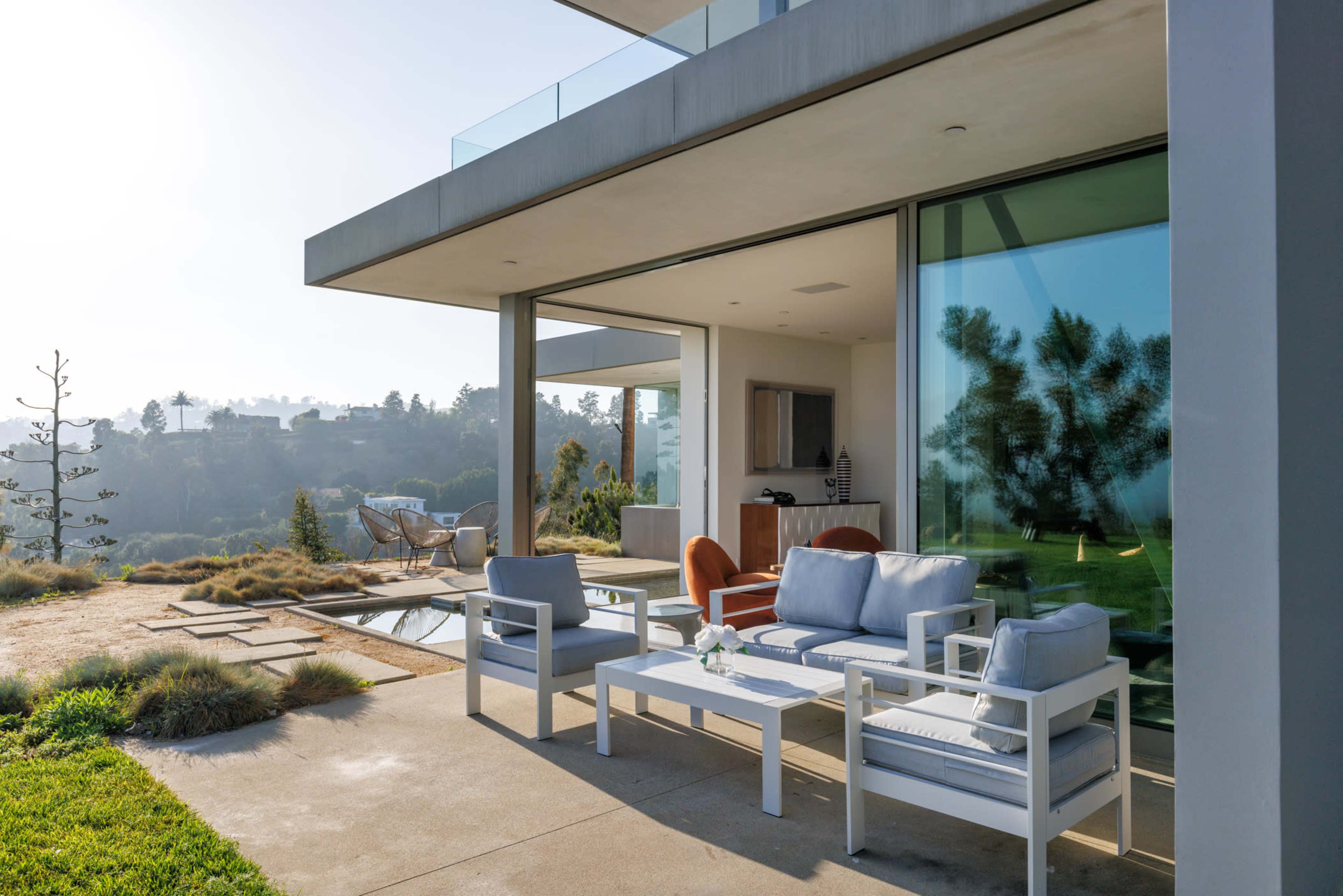 Vue Moderne - Spectacular 280° View of West LA Image in Beverly Hills, Beverly Hills, CA