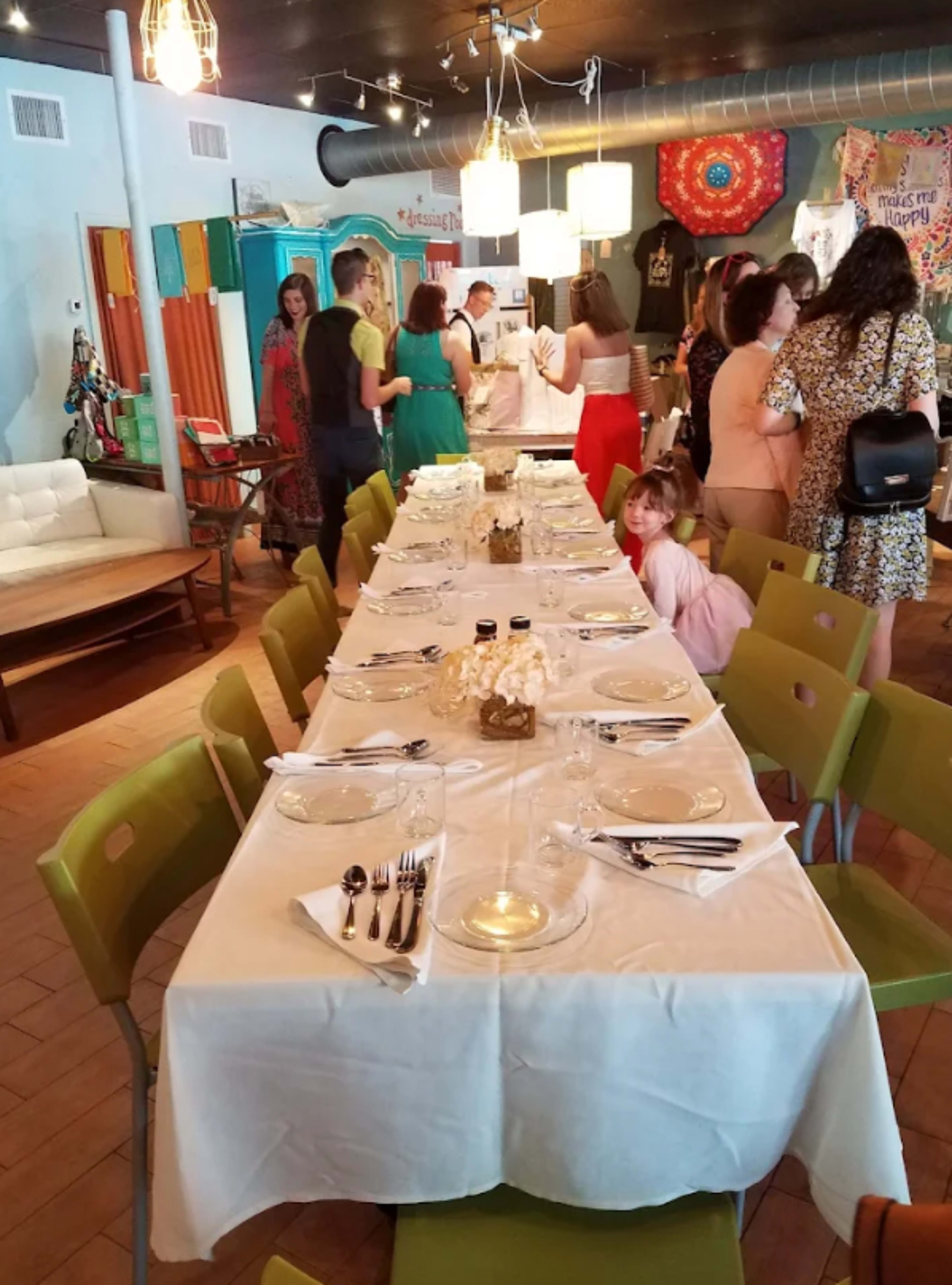 Cute cafe in college park with modern clean vibe. Image in College Park, Orlando, FL