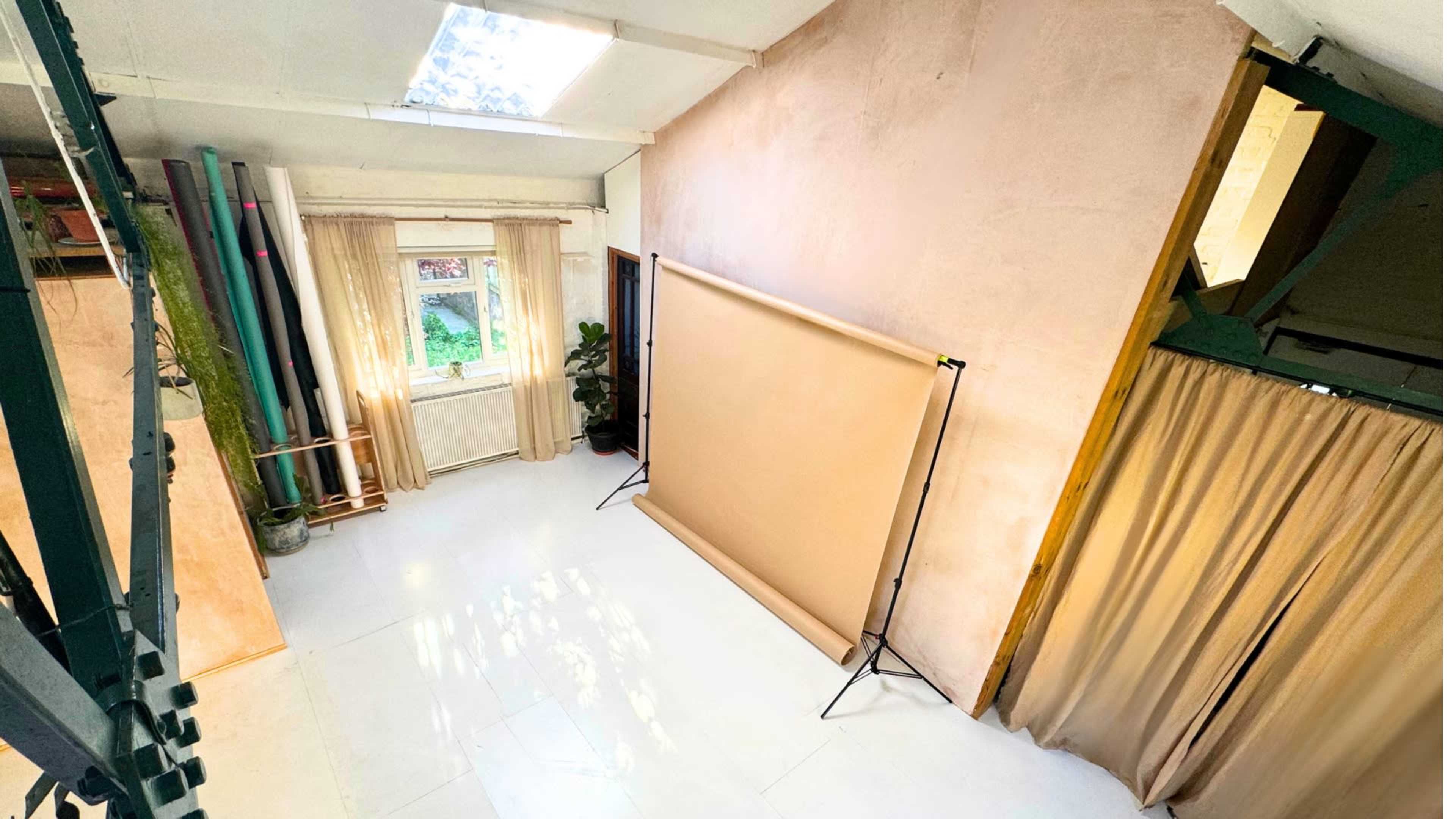 Versatile Two Story Industrial Warehouse & Photography Film Studio East London Image in Lower Clapton, London, ENG
