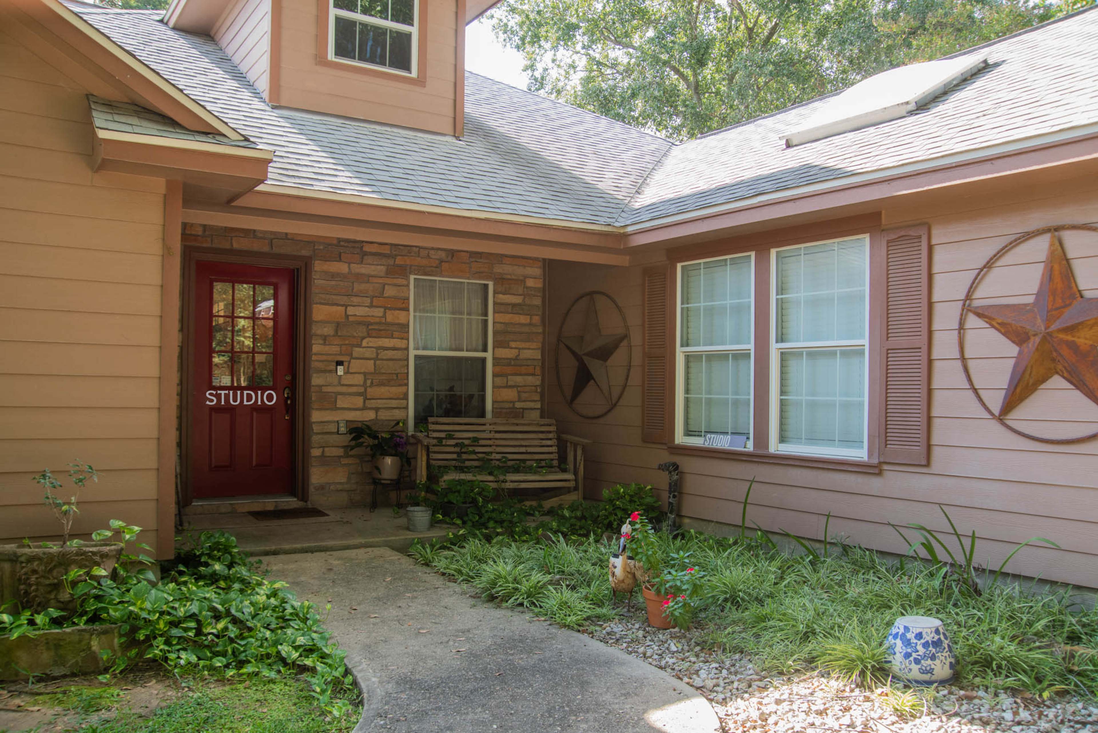 Premium Photography Studio on Two Beautiful Wooded Acres Image in Northwood Farms, Spring, TX