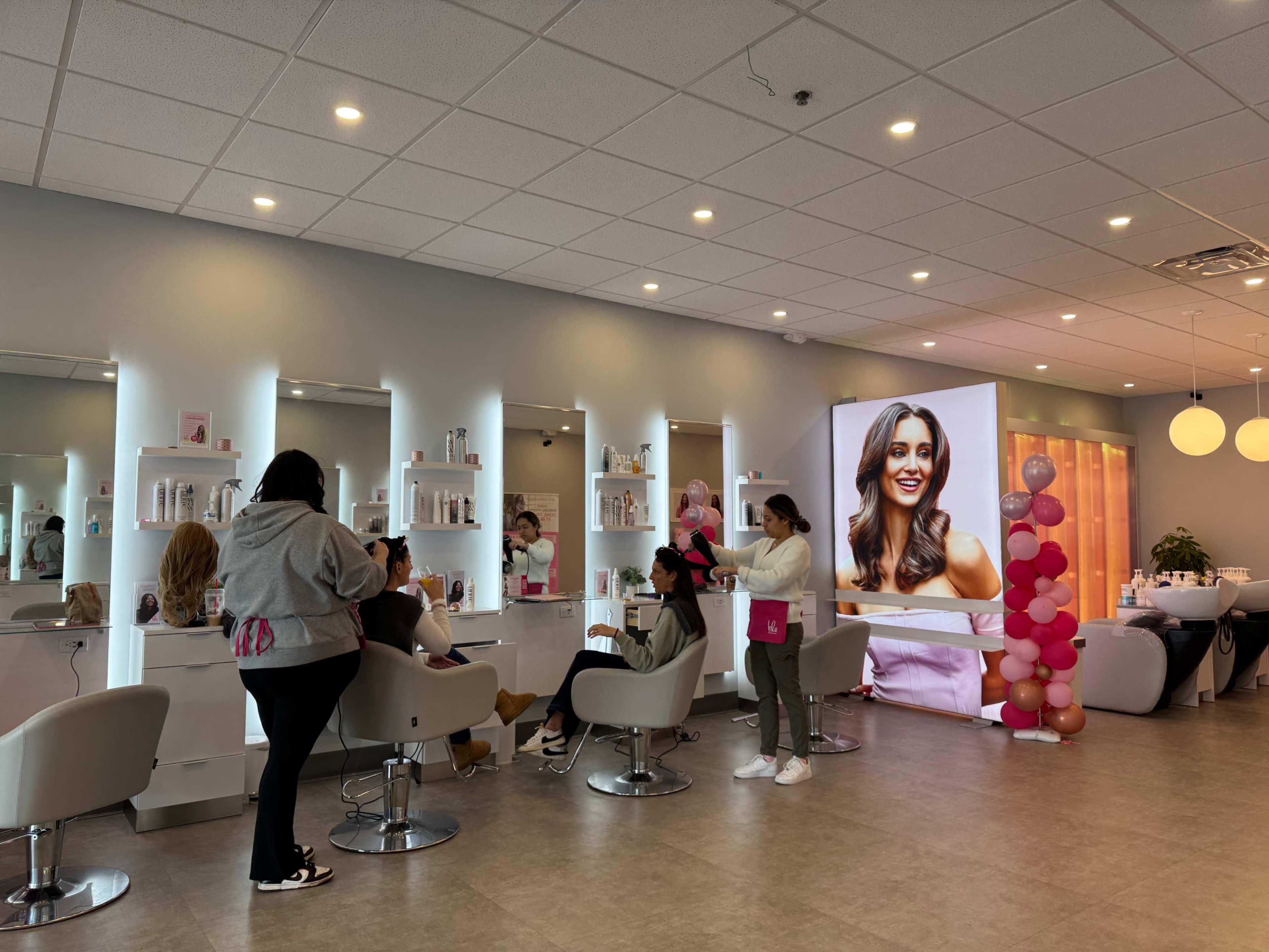 Chic Urban Beauty Studio with Modern Glam Vibes – Perfect for Events & Photoshoots Image in Orange Township, Lewis Center, OH