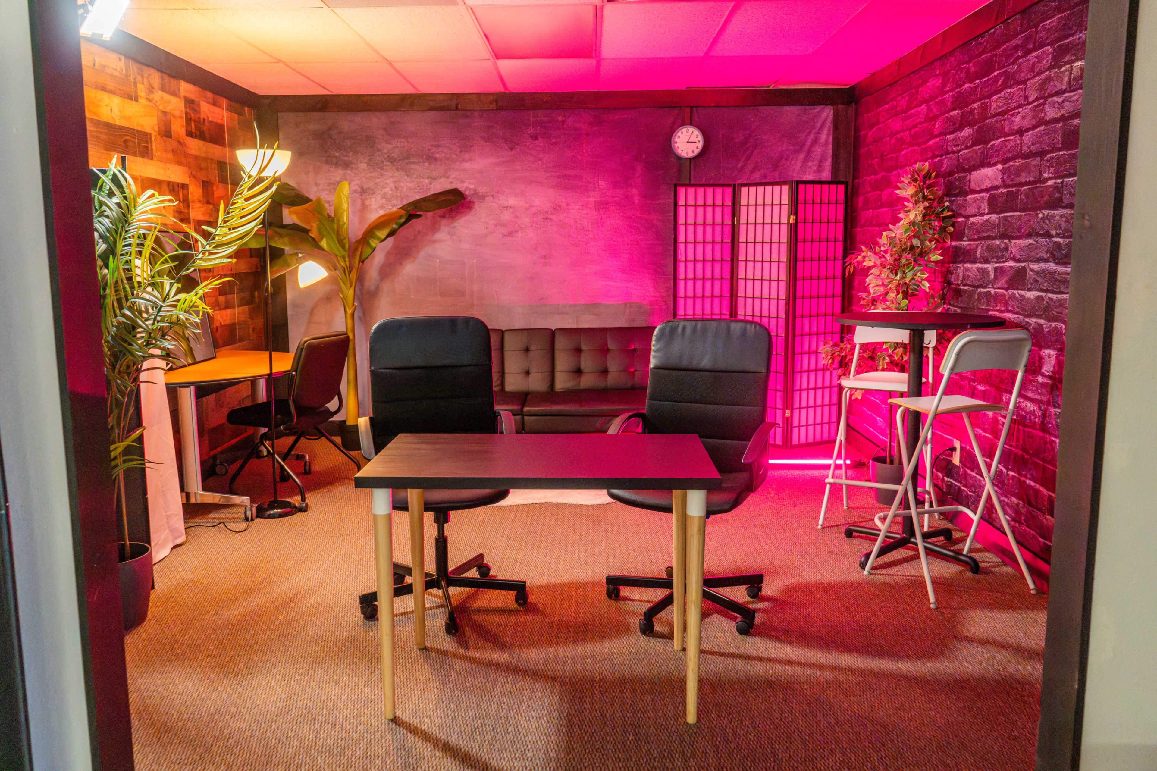 Podcast Video Recording Studio (Camera Included) Image in Tempe, Tempe, AZ