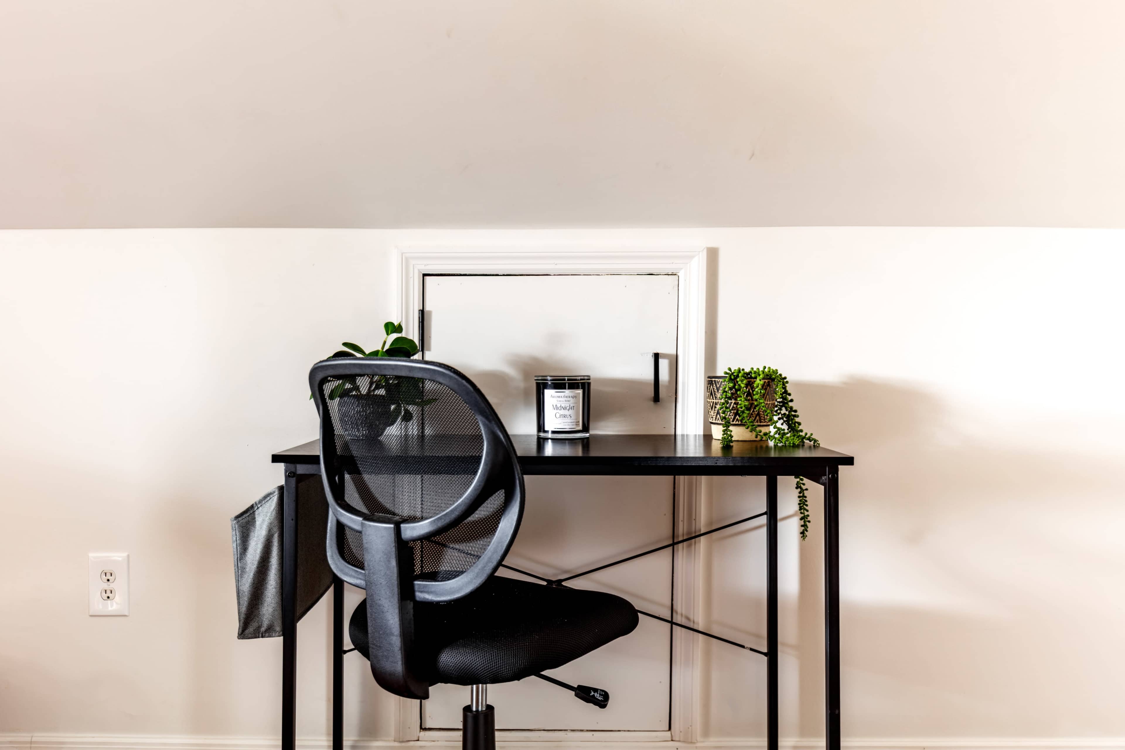 Jungle Beat🌿🐯 Short North • Convention • Pets • Parking Free Image in South Columbus, Columbus, OH