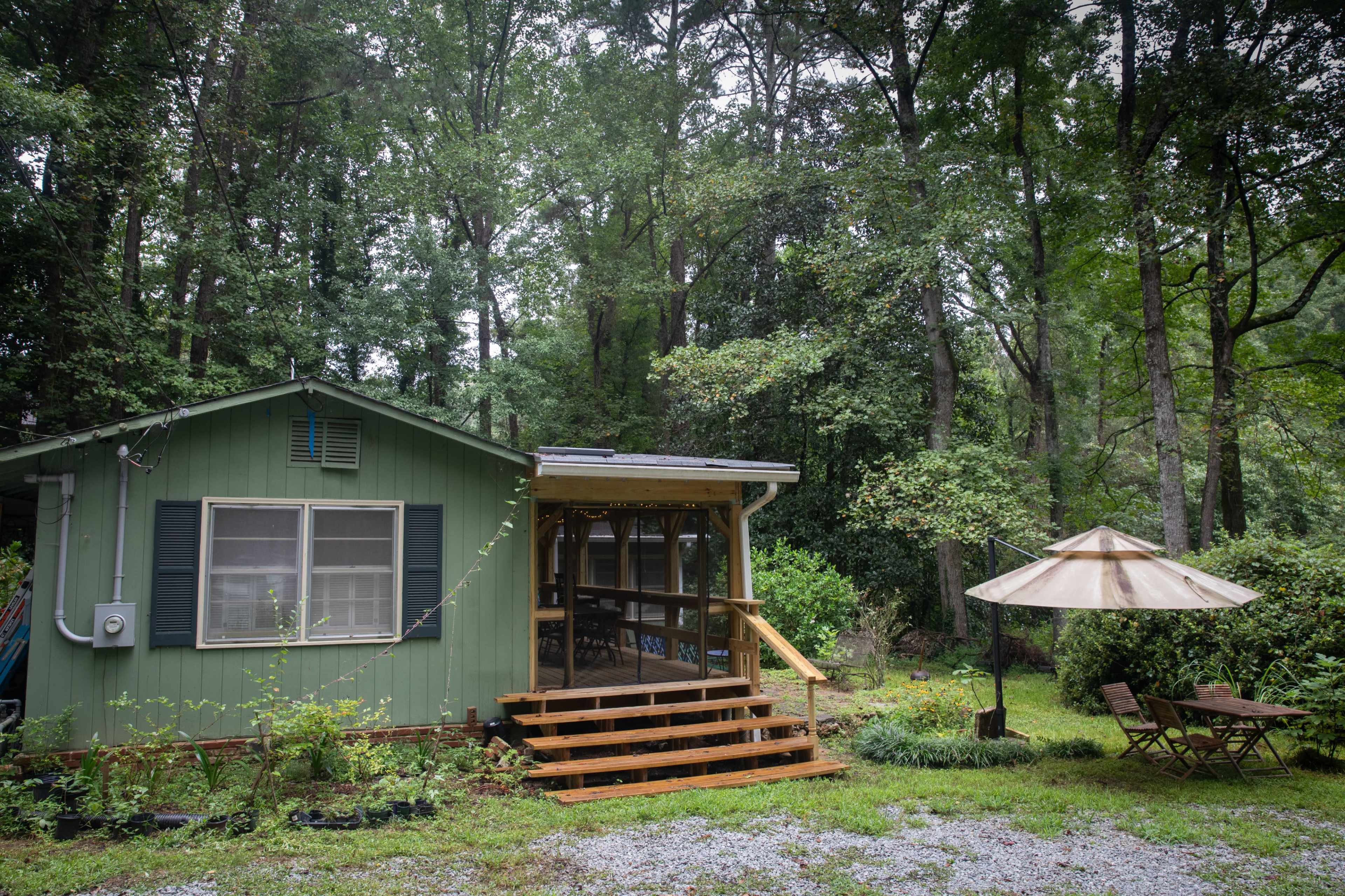 Tranquil Lakehouse on 4 acres, minutes outside 285 Image in , Stone Mountain, GA