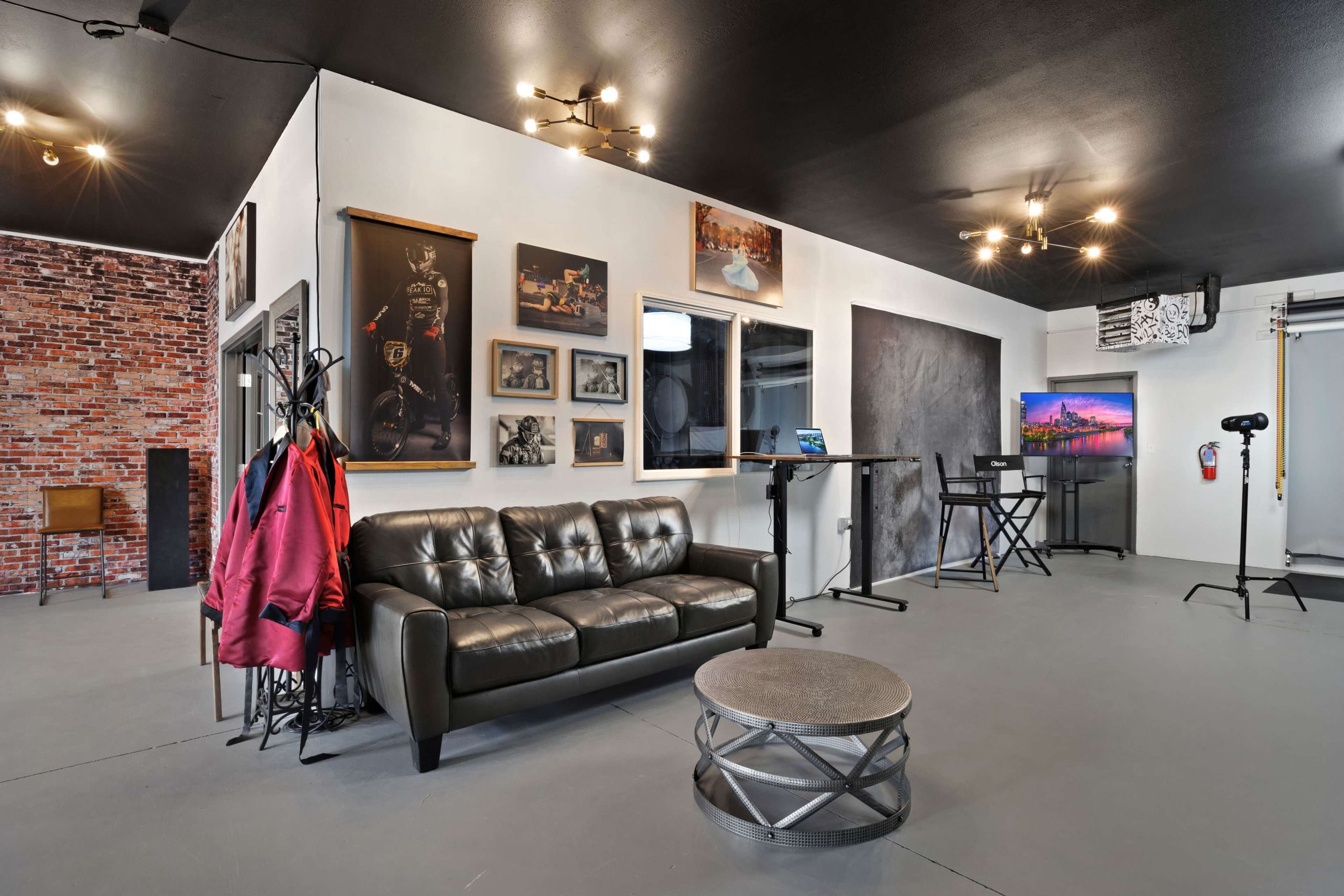High-ceiling Photography Studio and event space Image in , Fort Collins, CO