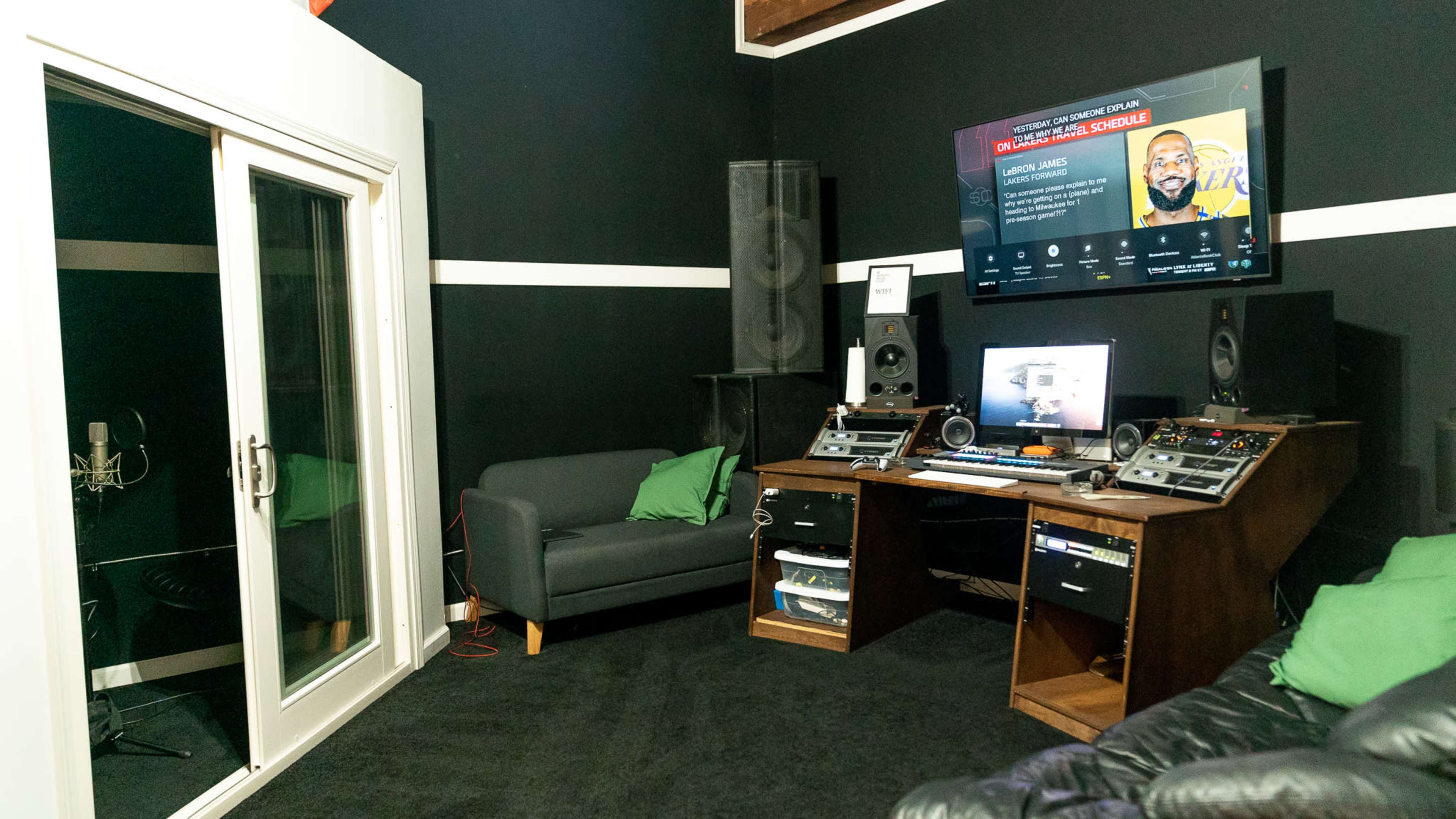 A Room Recording Studio With Engineer Image in Mechanicsville, Atlanta, GA