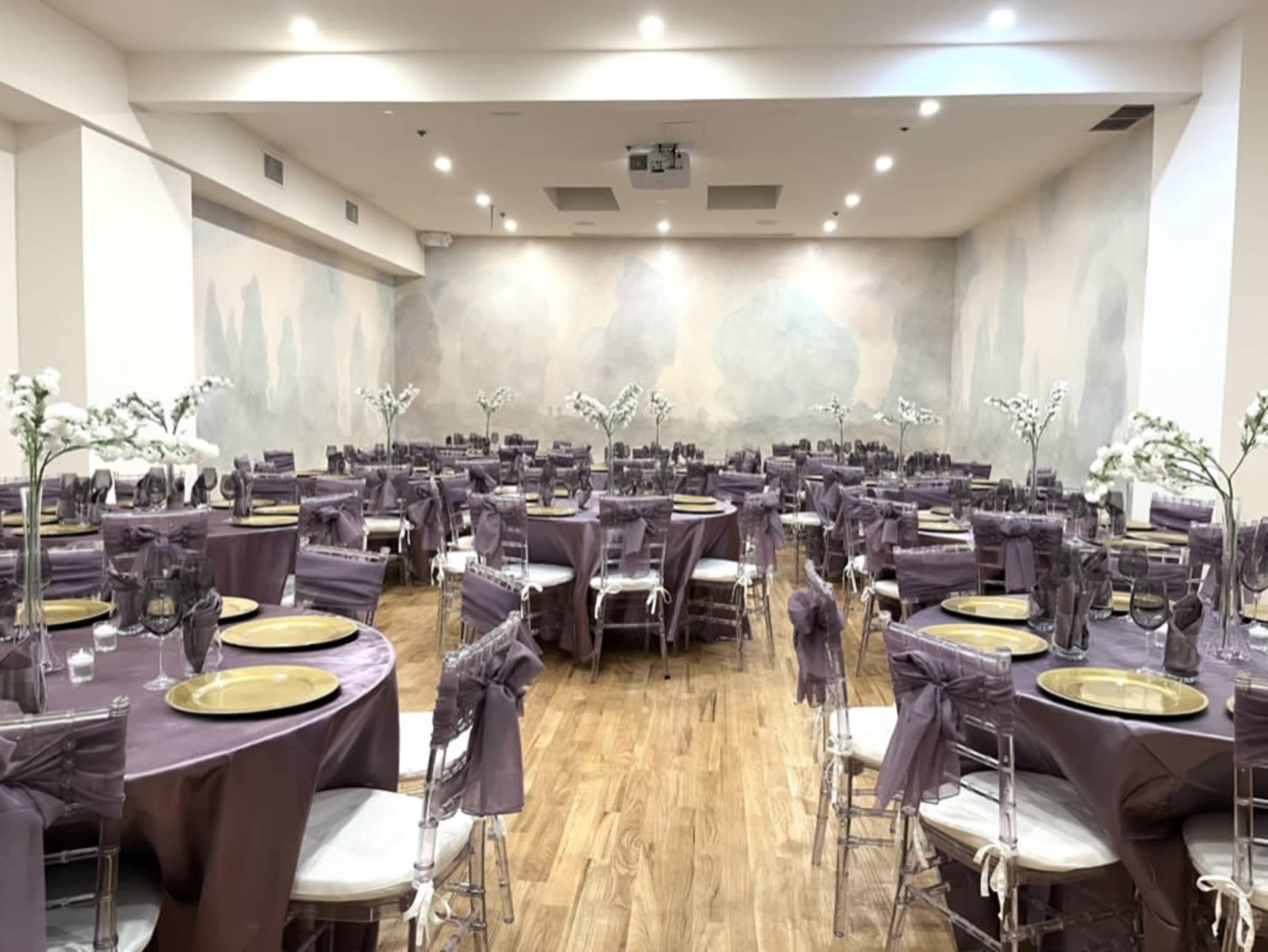 Greenpoint Minimal, Light-Filled Event Space for Ceremonies, Workshops, and Reflection Image in Greenpoint, Brooklyn, NY