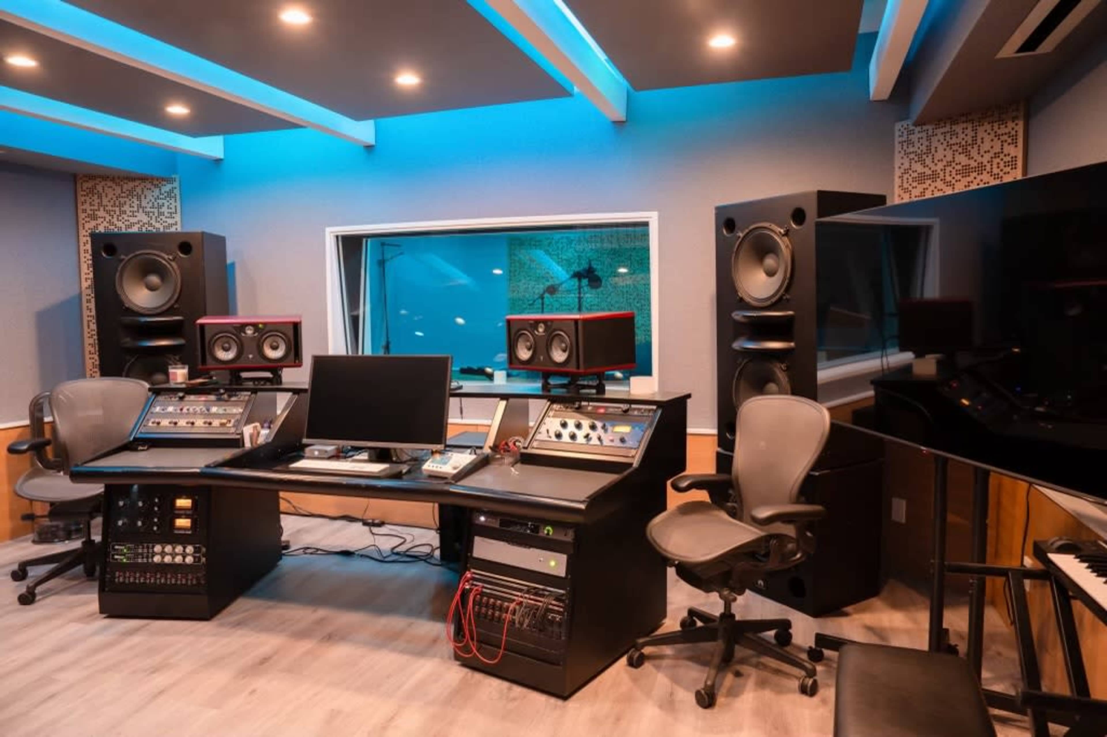 Greenhouse Studios Image in Tarzana, Tarzana, CA