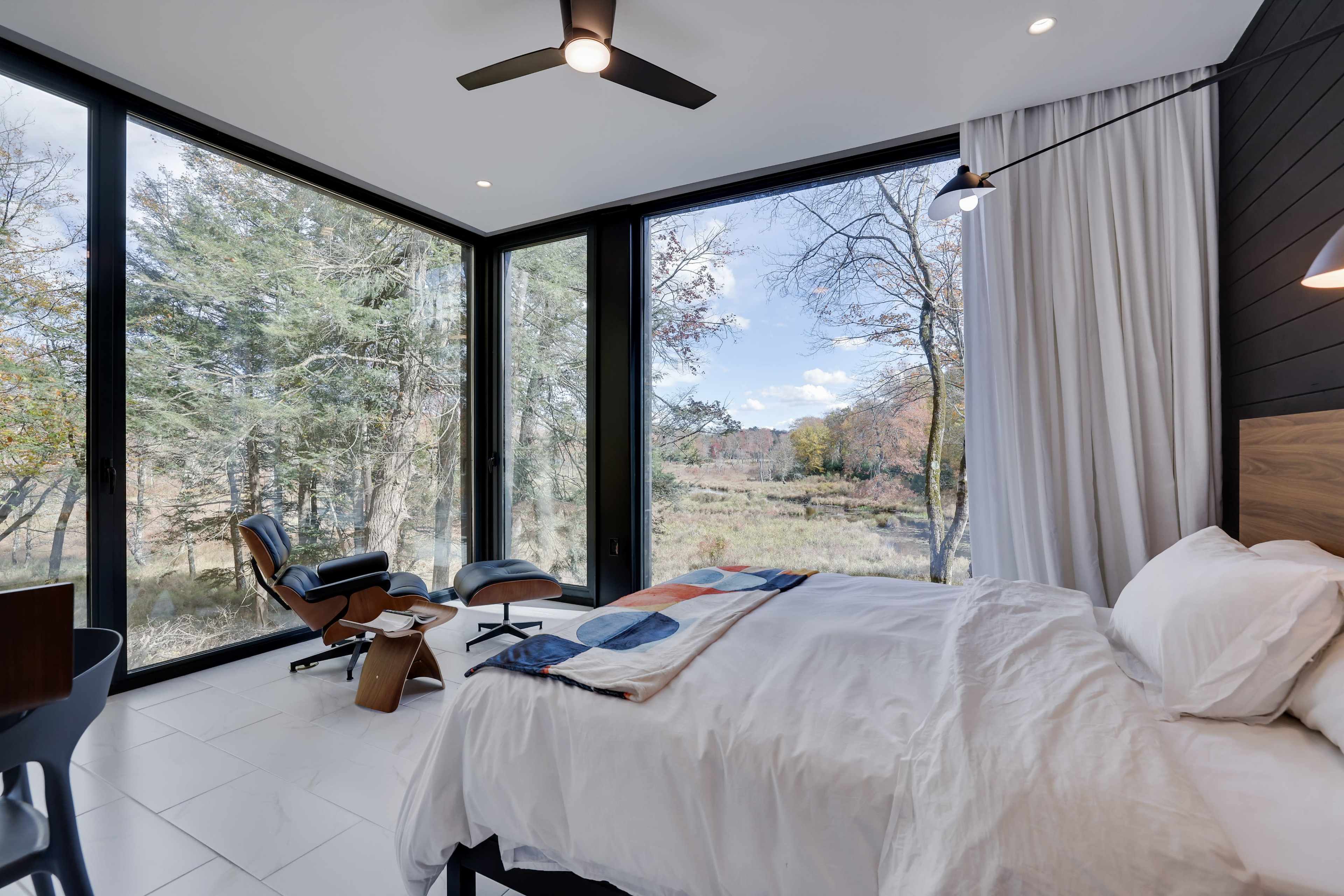 Camp Double Oak Lakeside Modernist Retreat Image in Greene Township, Greentown, PA