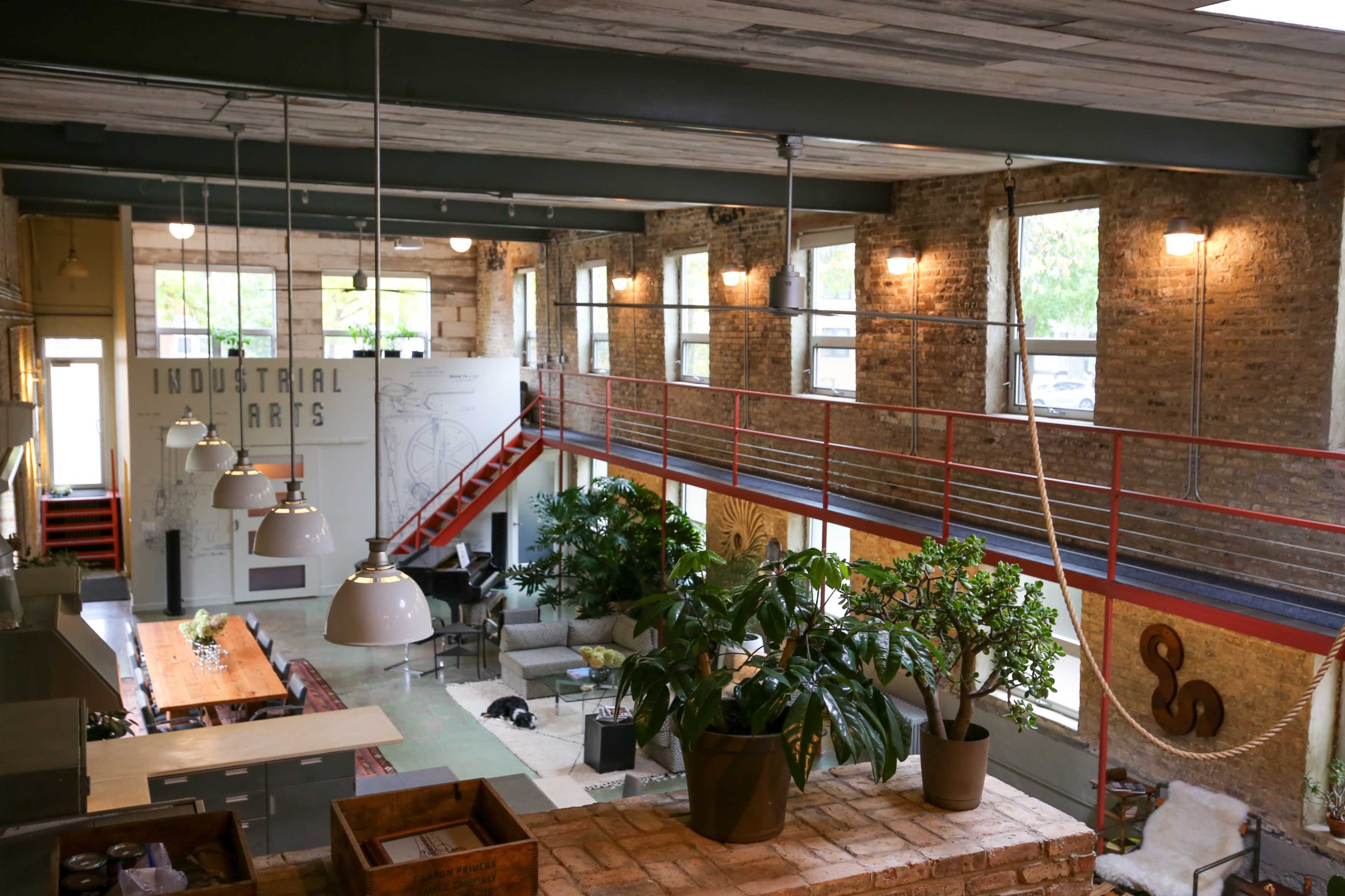 IA House- Inspiring Private Industrial Loft & Garden Image in Irving Park, Chicago, IL