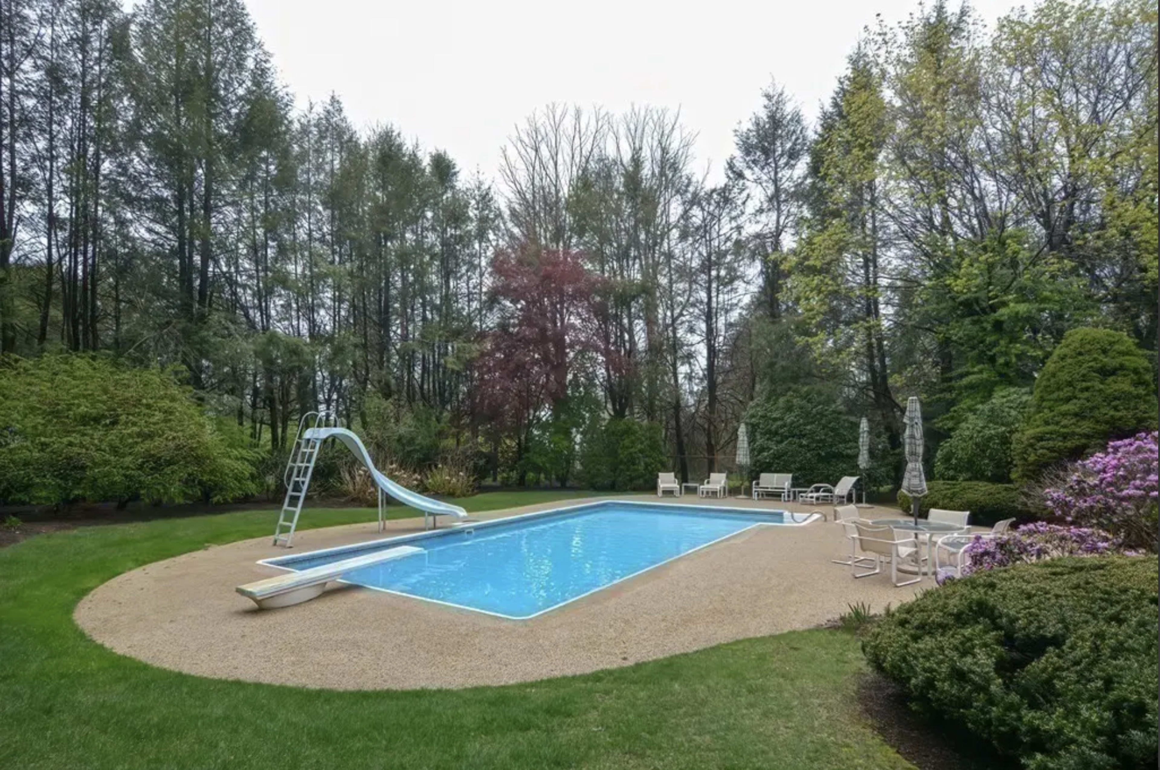 Apartment for Rent — Perfect for Parties & Events and small Wedding ! Image in Framingham, Framingham, MA