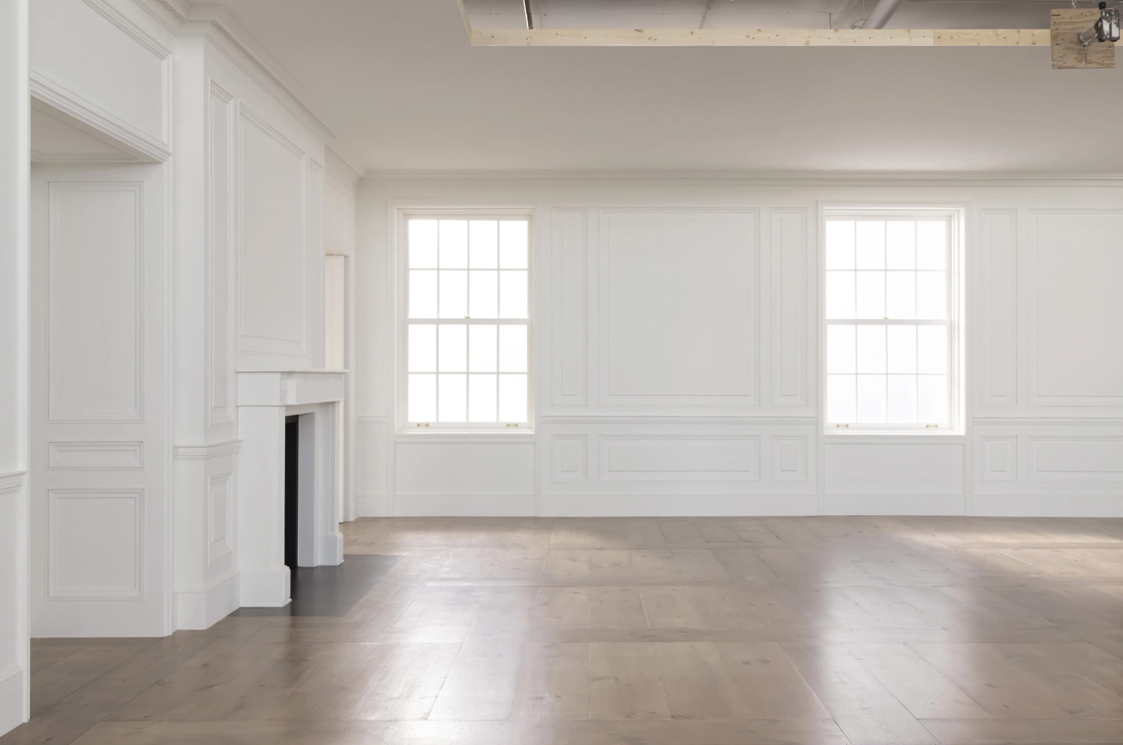 Pre-Built Set in Studio: Ornate Townhouse Image in Long Island City, Long Island City, NY