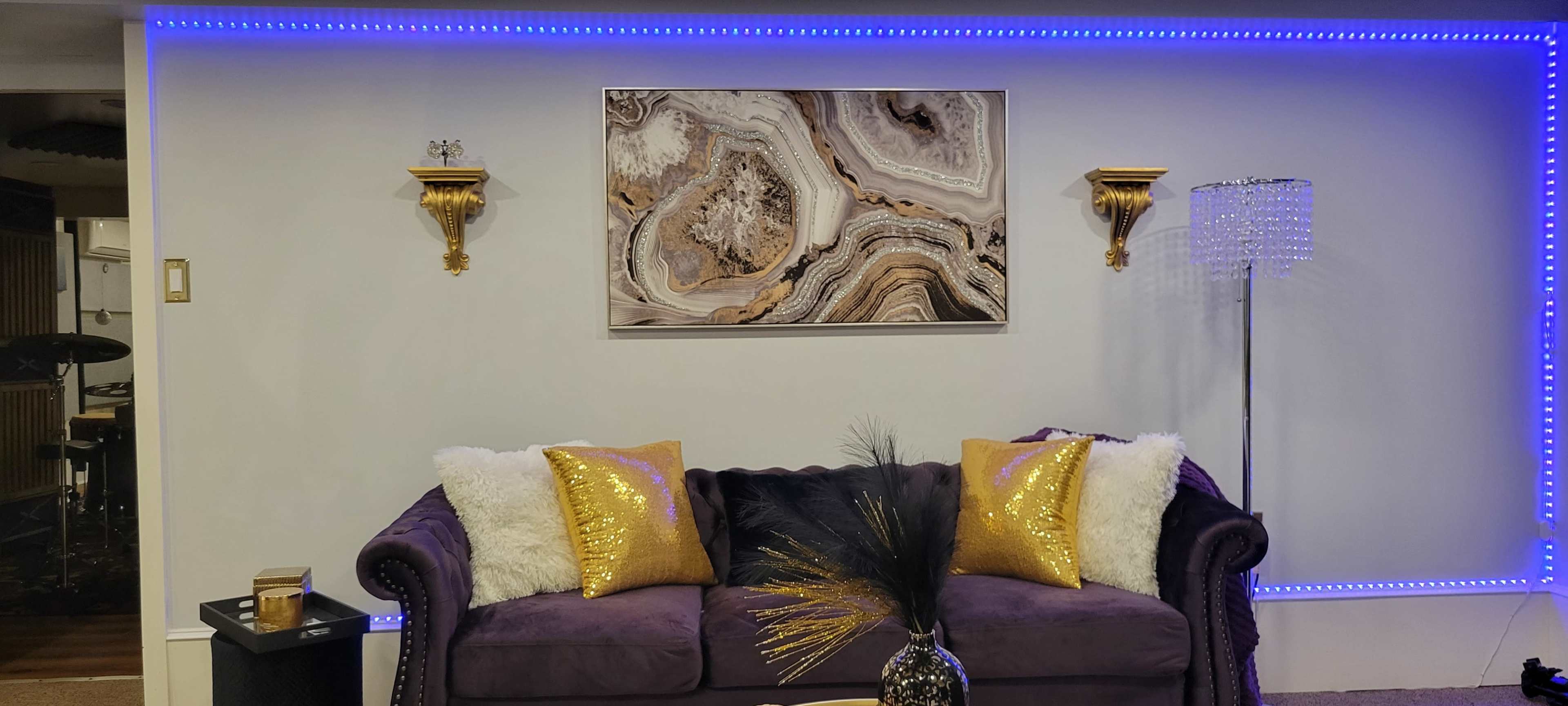 Glam Photo & Content Space - Multiple Backdrops Image in , Wilmington, DE