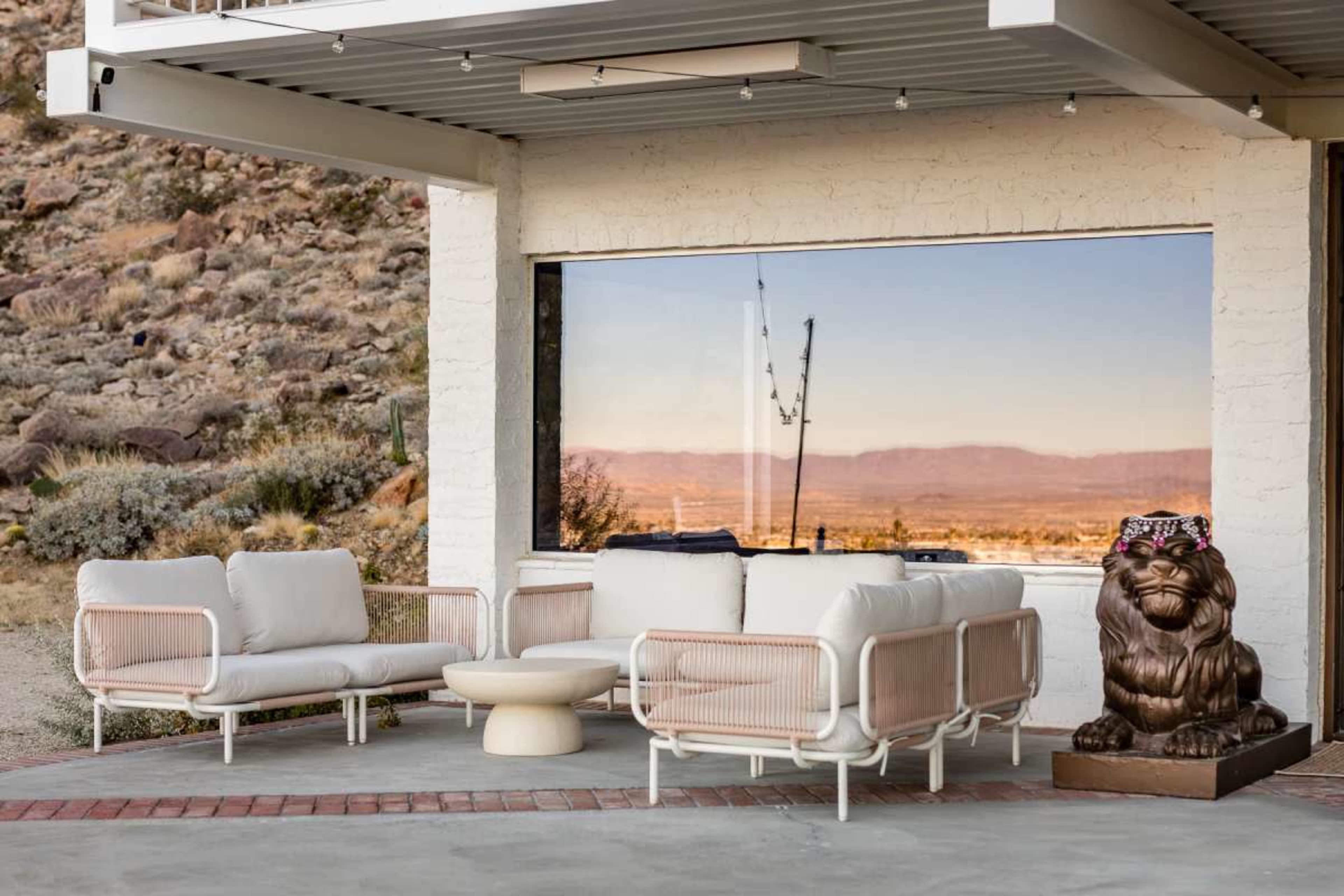 Zainaland - Legendary 29 Palms Home Image in Twentynine Palms, Twentynine Palms, CA