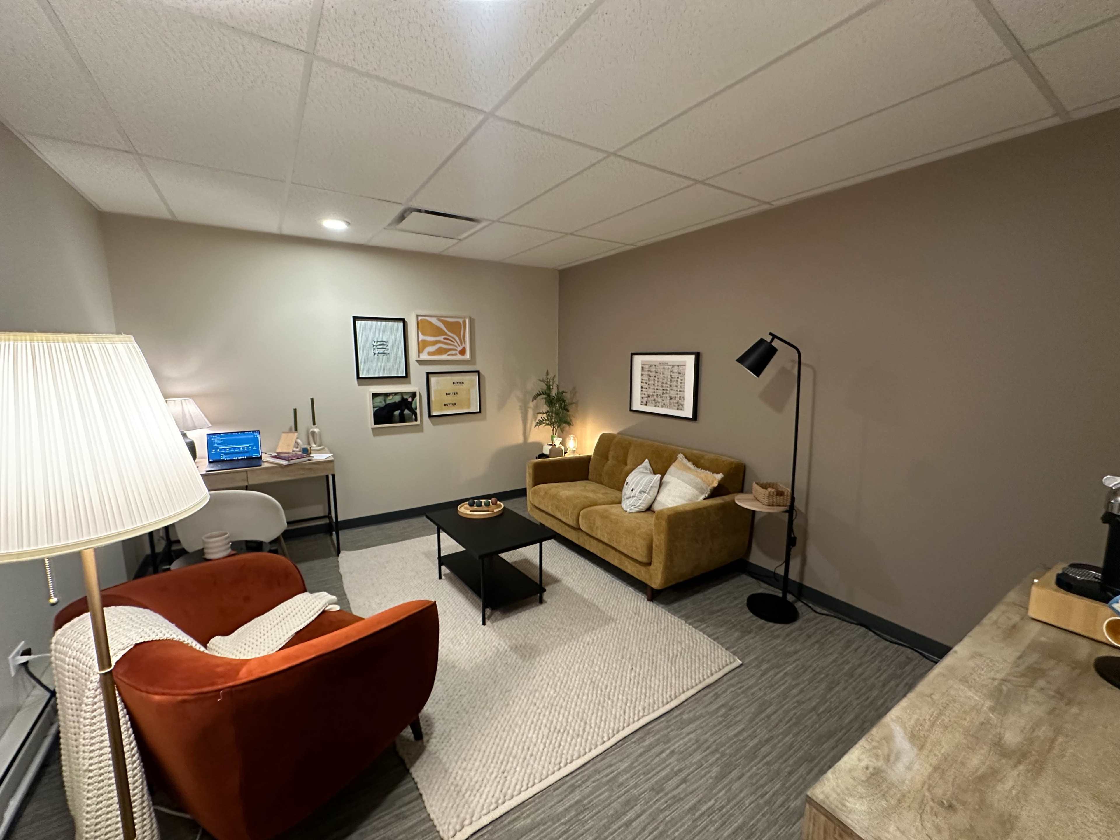 Cozy Modern Therapy Office Near I-70 with Coffee Bar + Lounge Vibe Image in Regis, Denver, CO