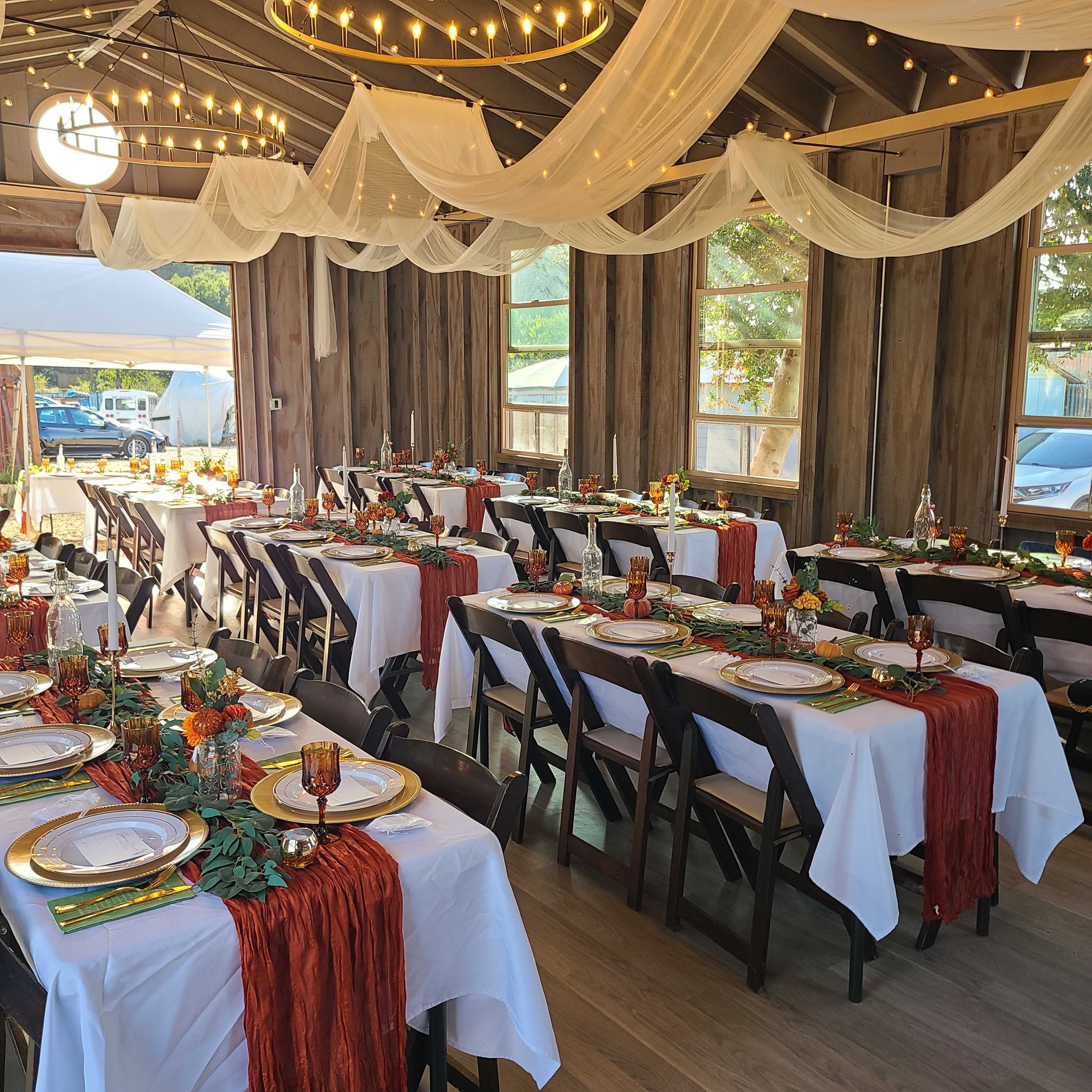 Beautiful outdoor yard space with indoor game room Image in , vallejo, CA