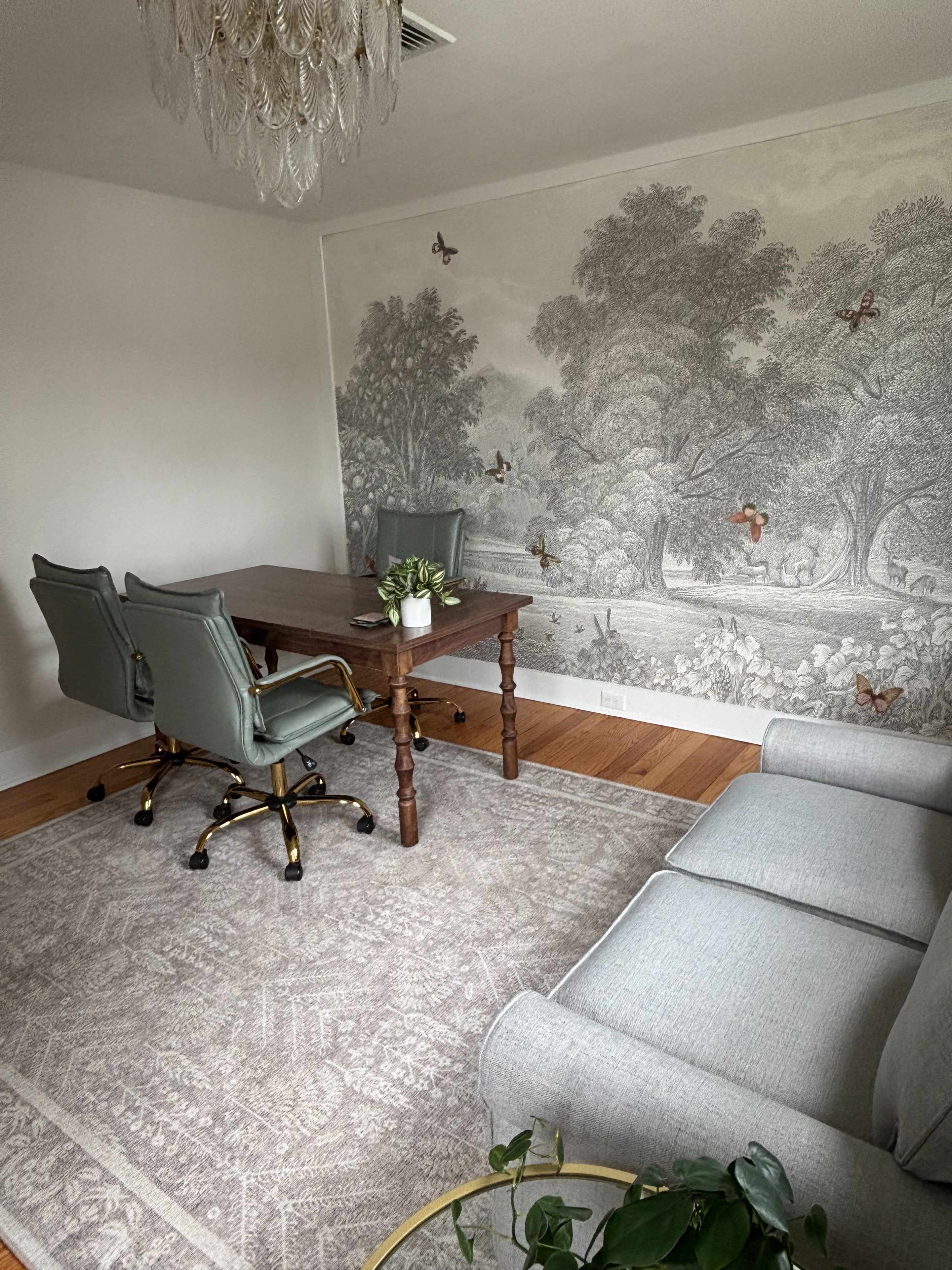 Clio: Comfortable, Stylish Meeting Room Image in Cheshire Village, Cheshire, CT