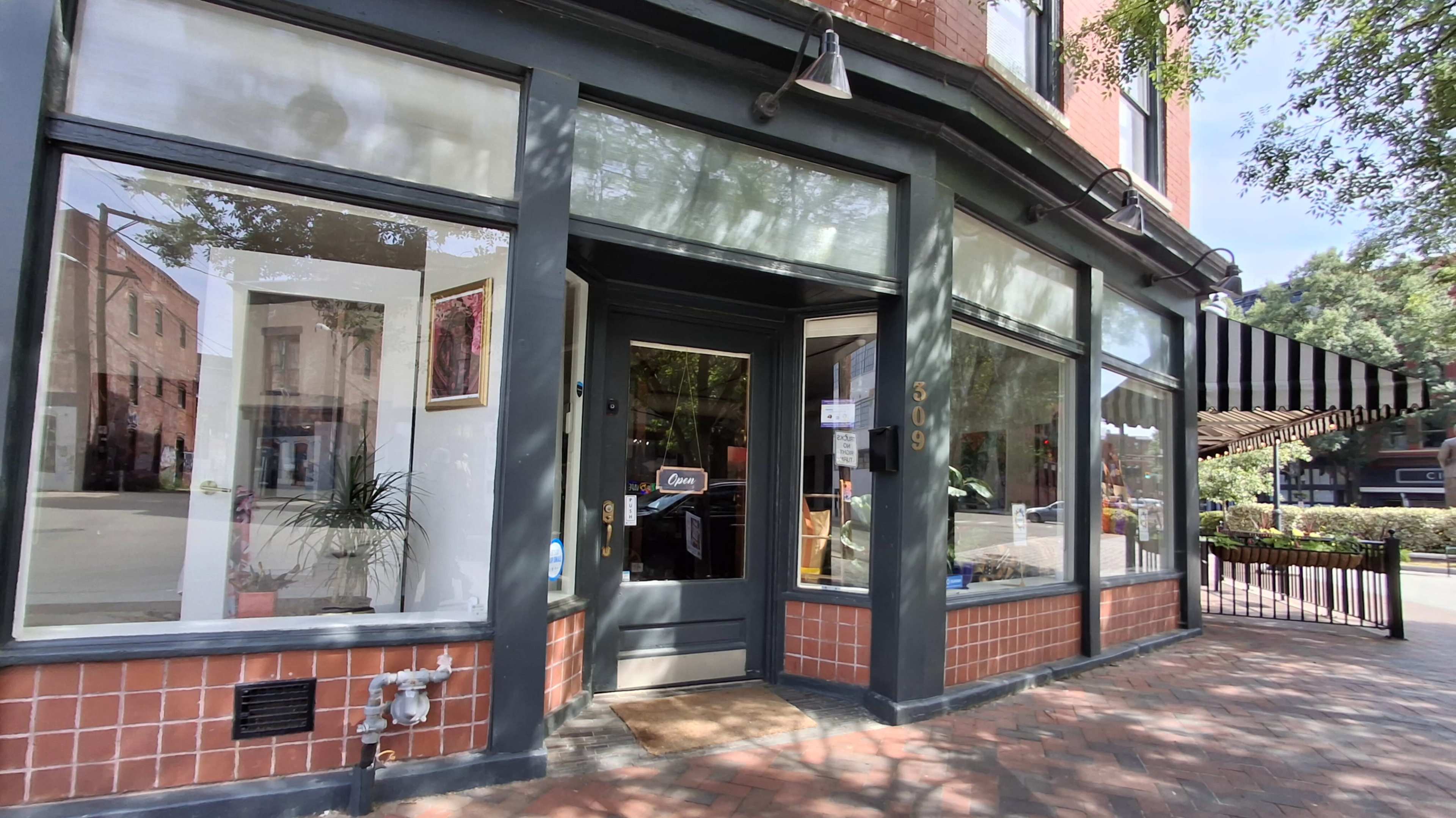 Stylish Art Gallery in the Arts District Image in Downtown, RICHMOND, VA