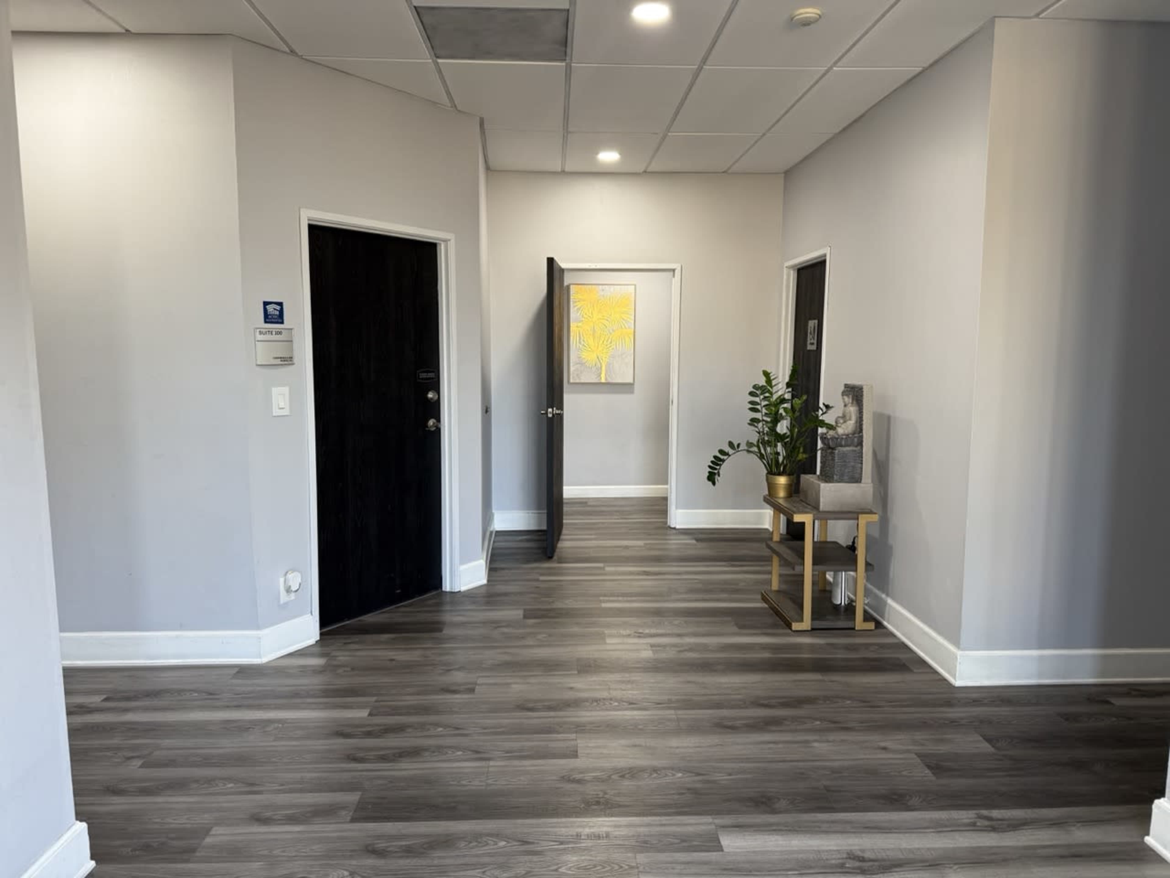 Furnished Executive Office for Meetings & Work in Covina Image in Covina, Covina, CA