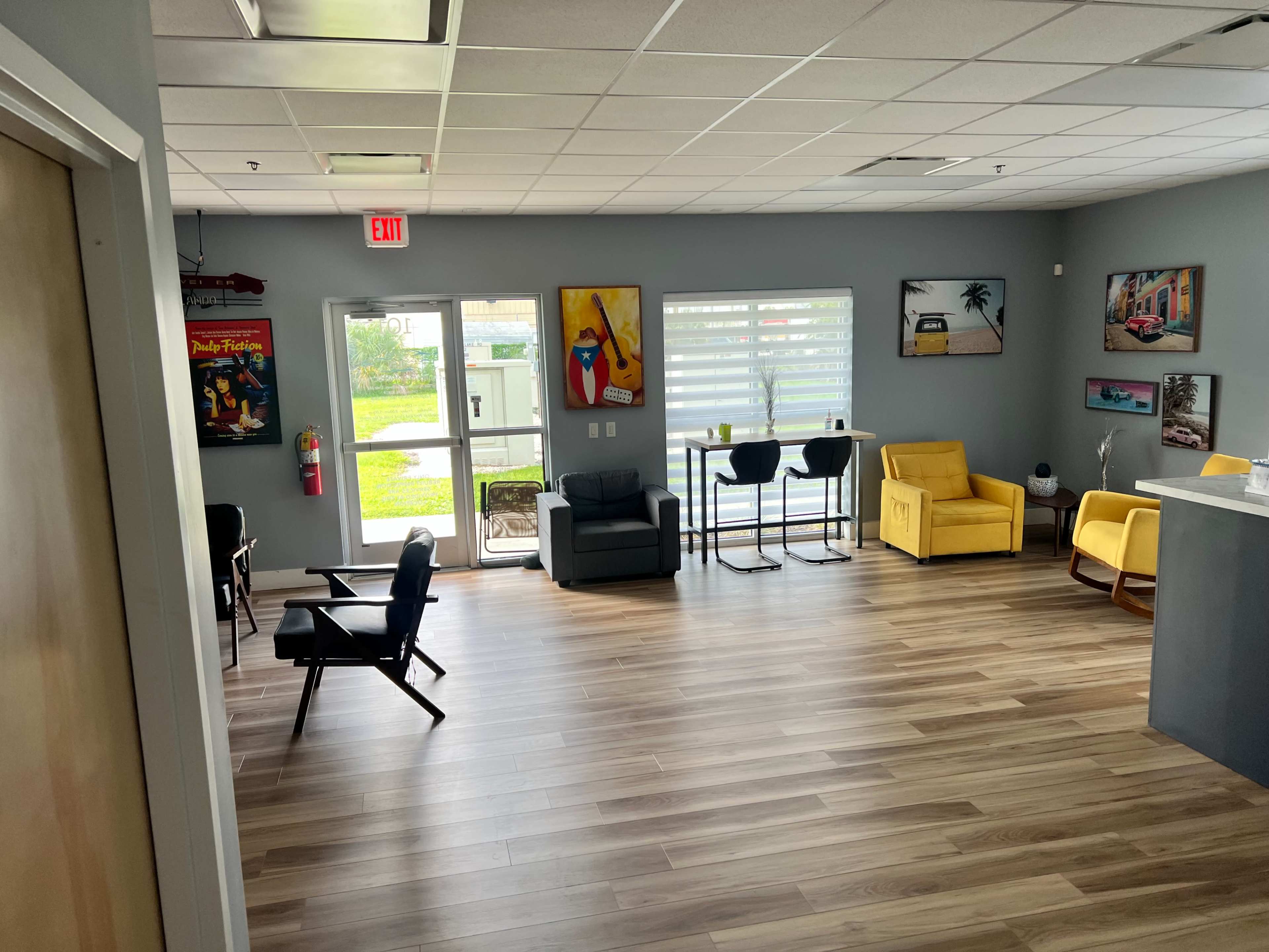 WAREHOUSE/OFFICE SPACE Image in Florida Center, Orlando, FL