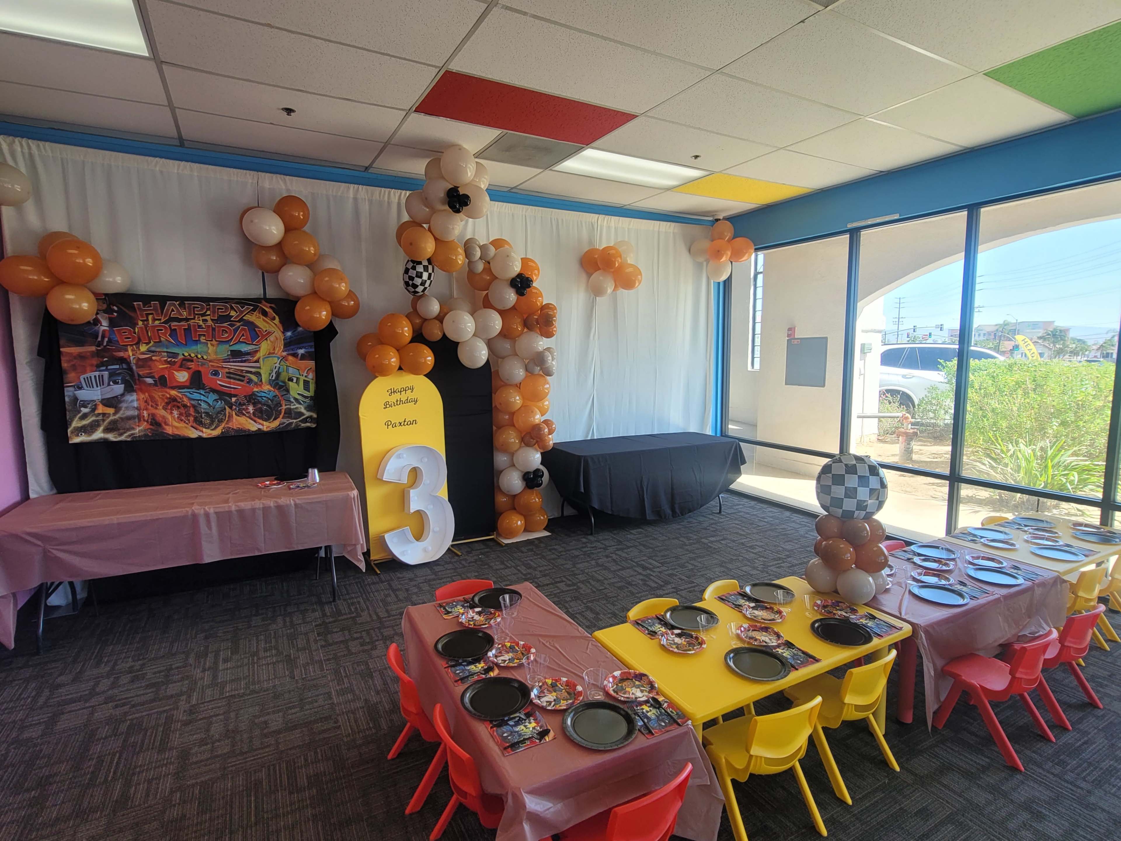 Indoor Playground and Party Image in Norco, Norco, CA