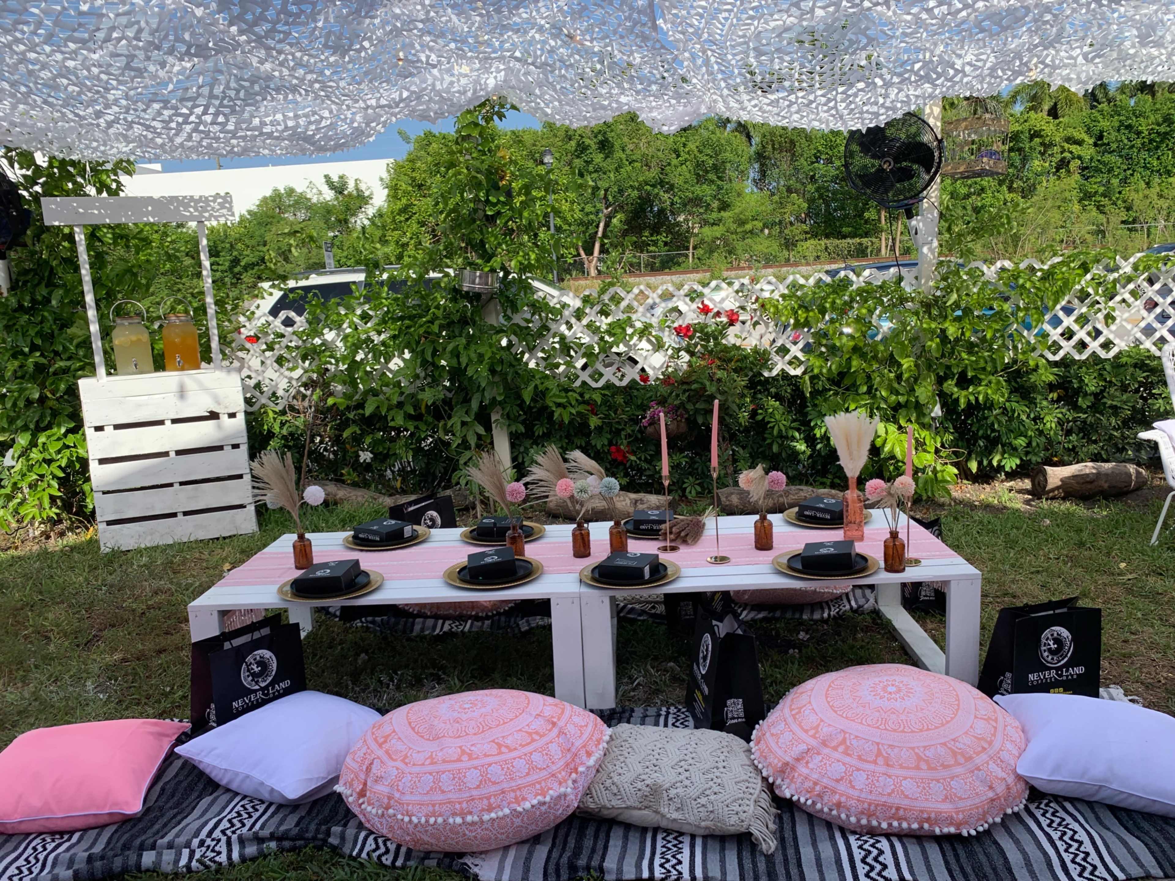 Coffee Shop Image in Ojus, North Miami Beach, FL