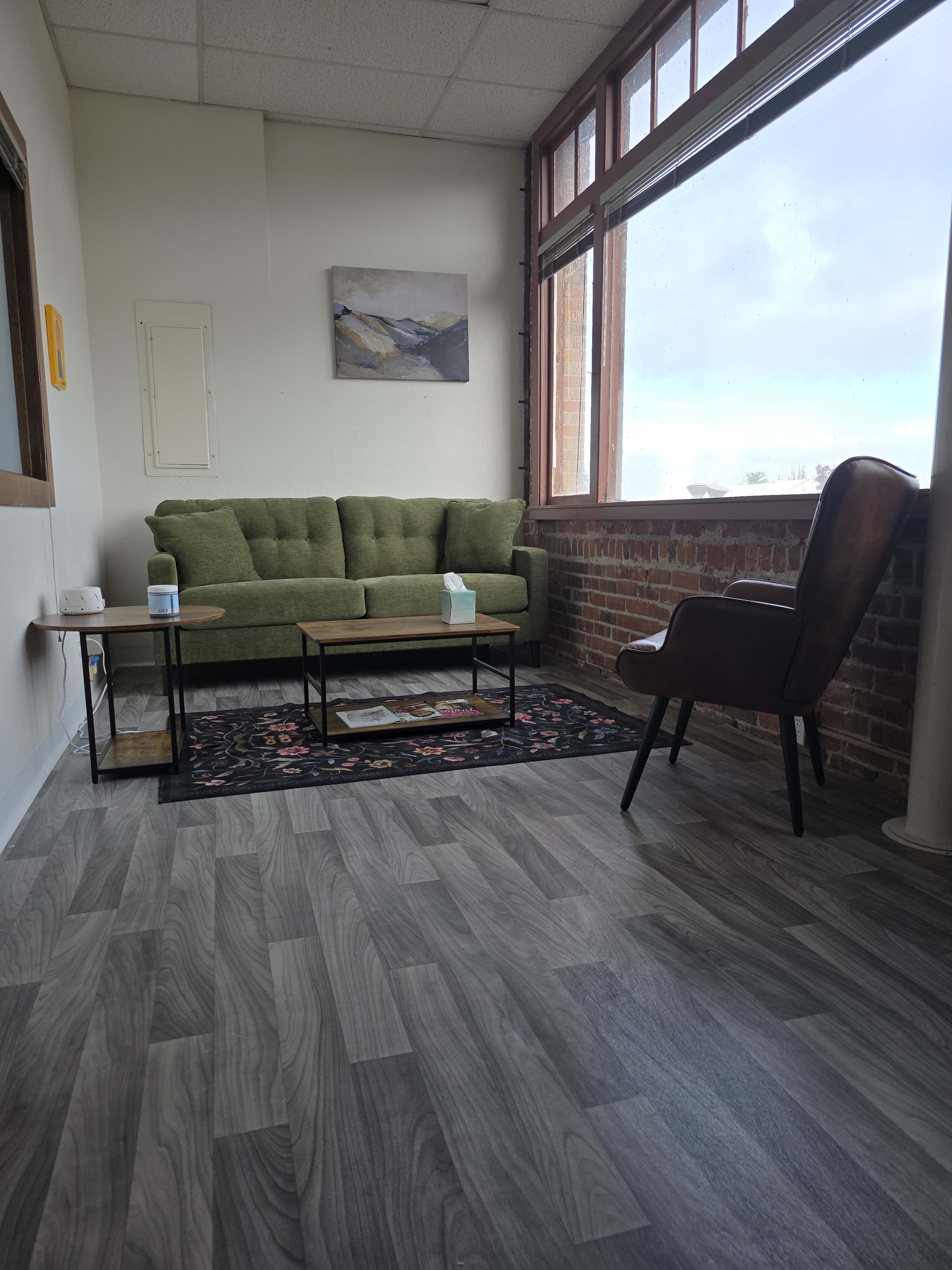 Bright & Cozy Workspace in Downtown Martinez Image in Martinez, Martinez, CA