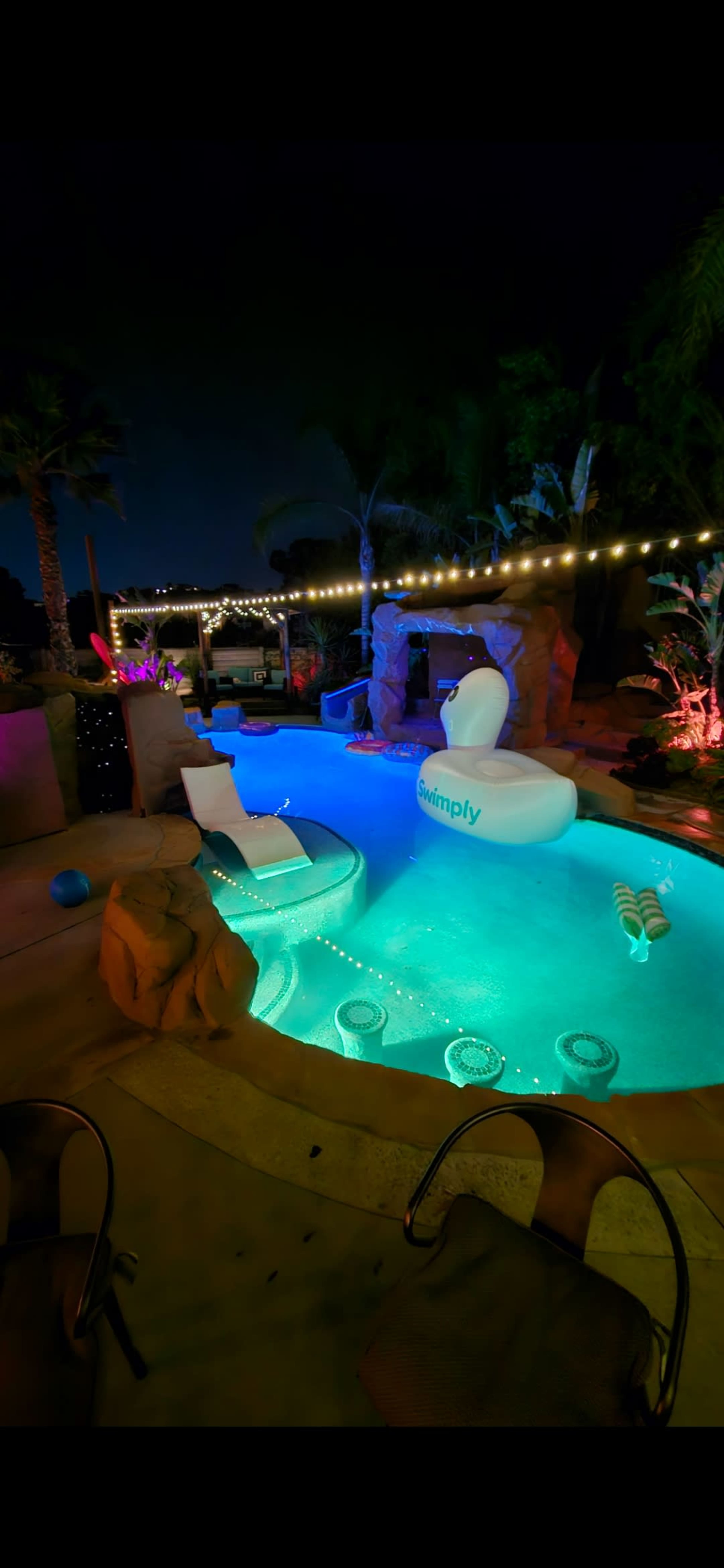 Exclusive West SFV Tropical Oasis Image in Chatsworth, Chatsworth, CA