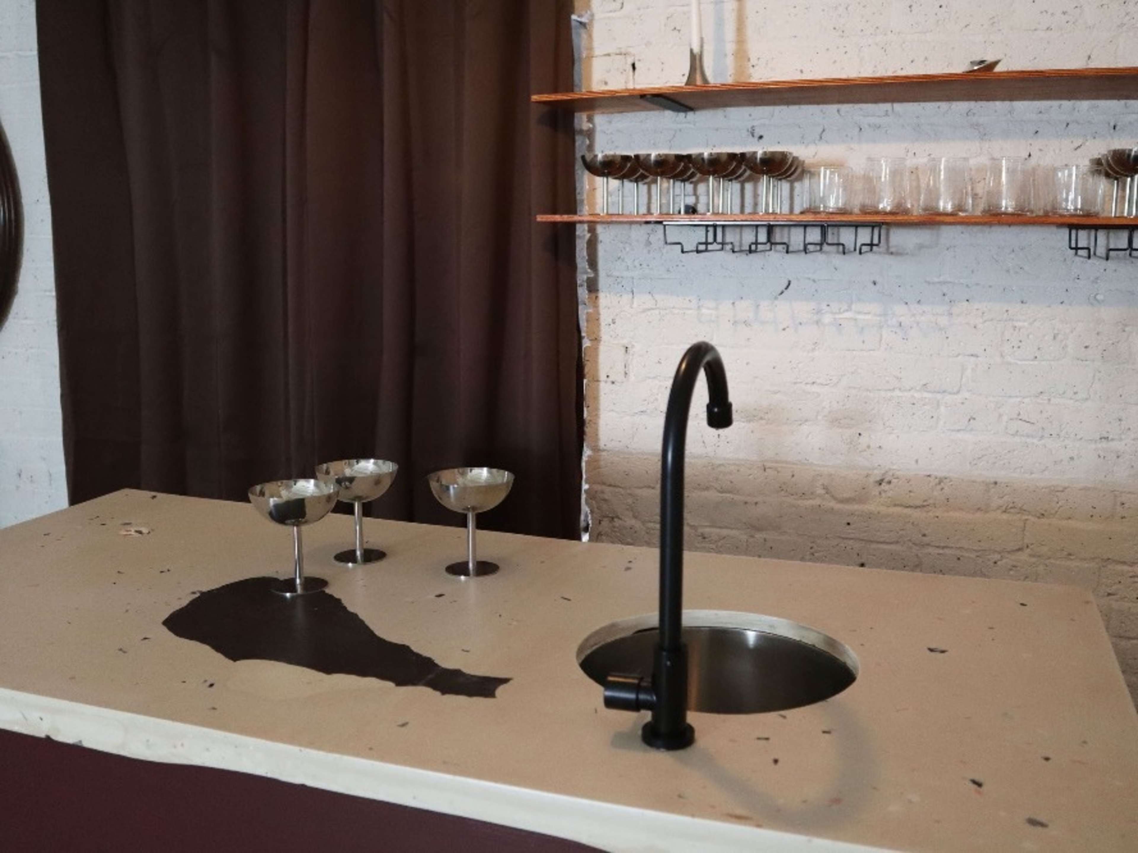 Home Bar Set Up 