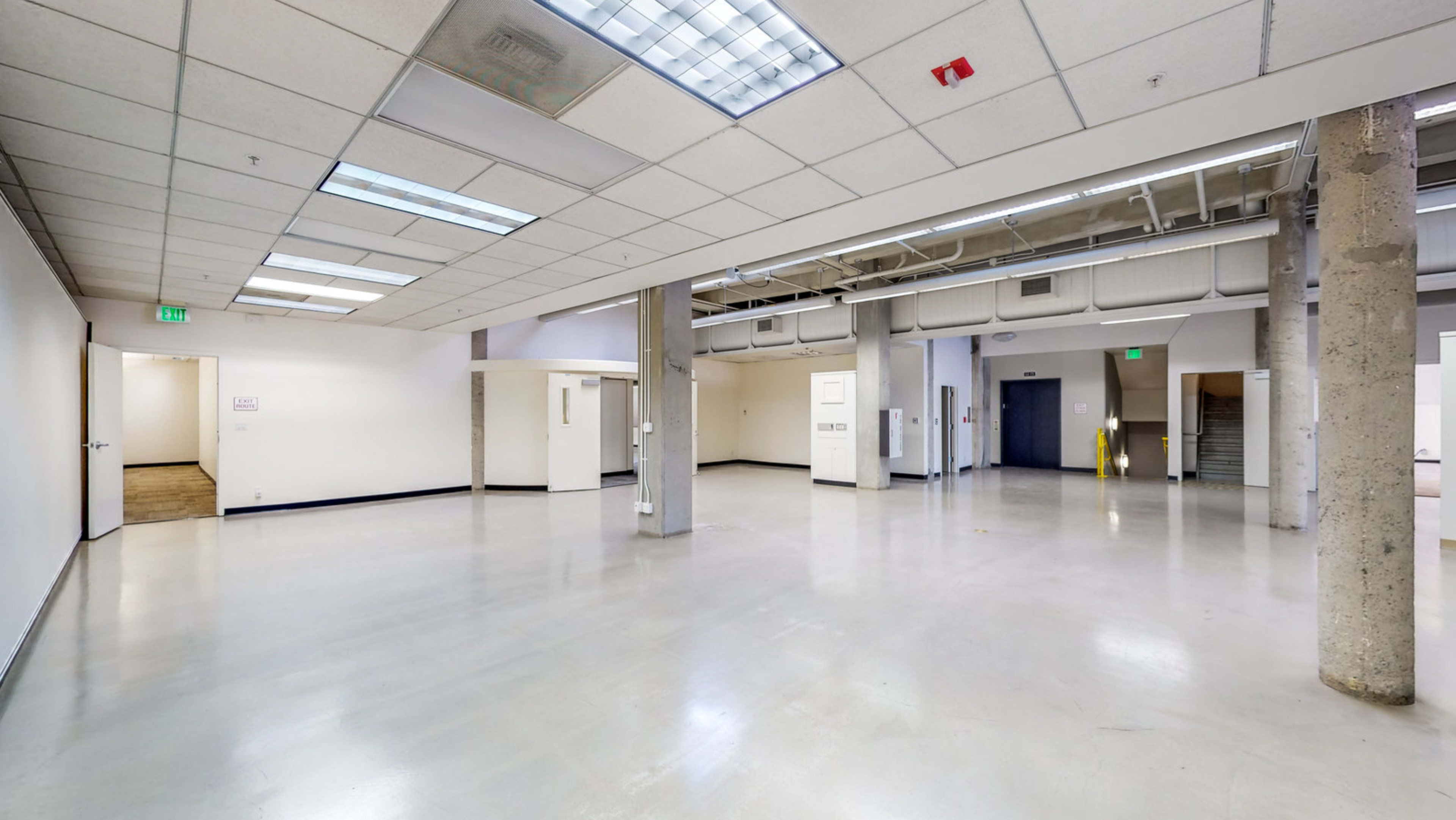 Corporate Event Space Howard Street Image in SoMa, San Francisco, CA