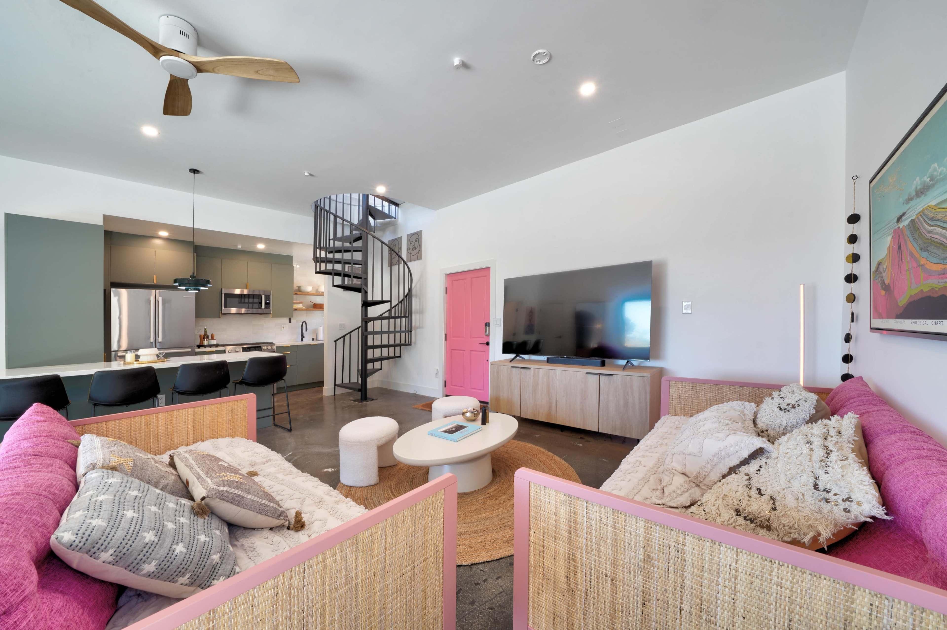 MALIBU CANYON VILLA W/ ROOFTOP & EPIC VIEWS Image in , Malibu, CA