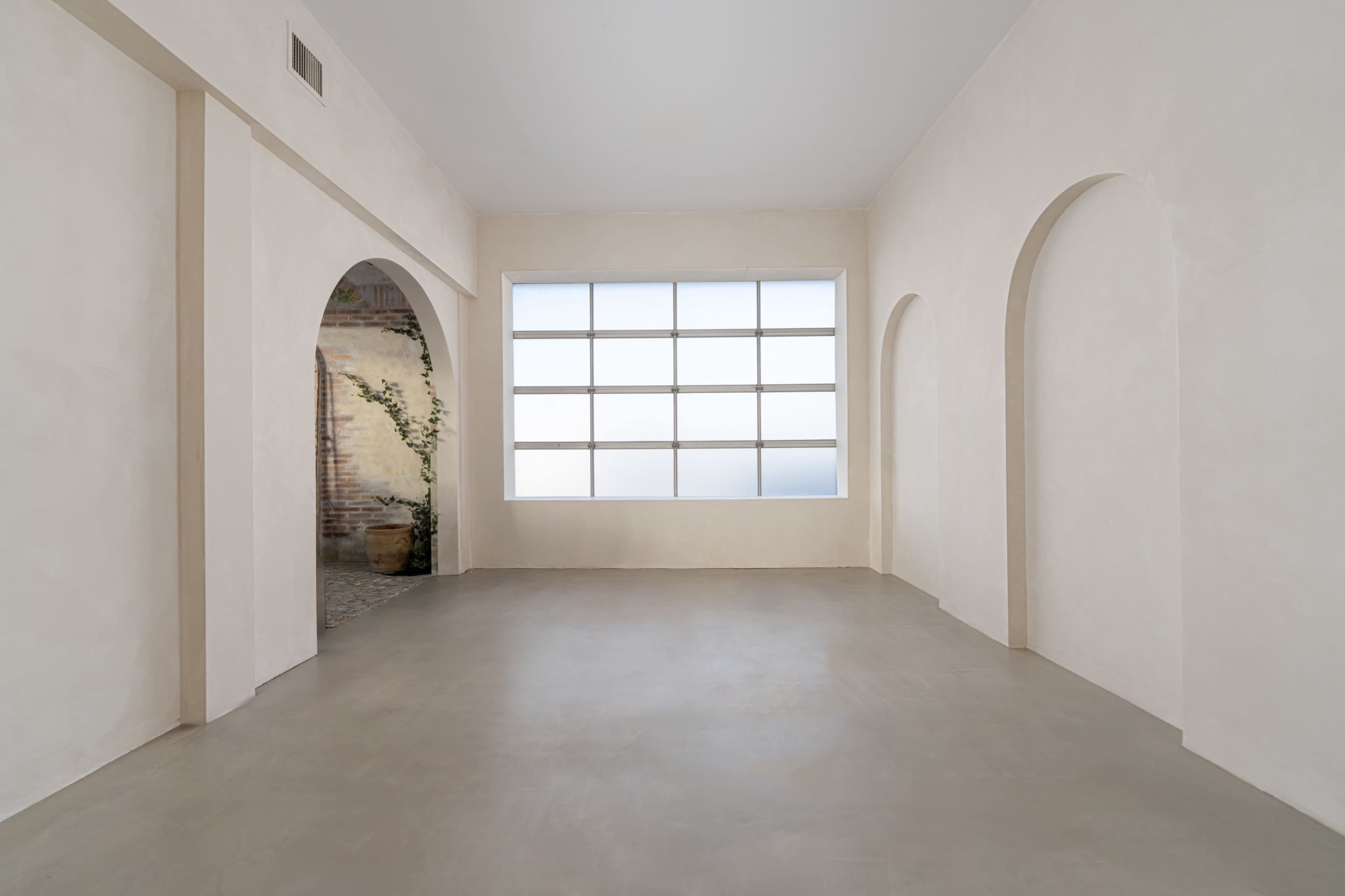 NATURAL LIGHT STUDIO - HEAVEN'S GATE Image in Merritton, St. Catharines, ON