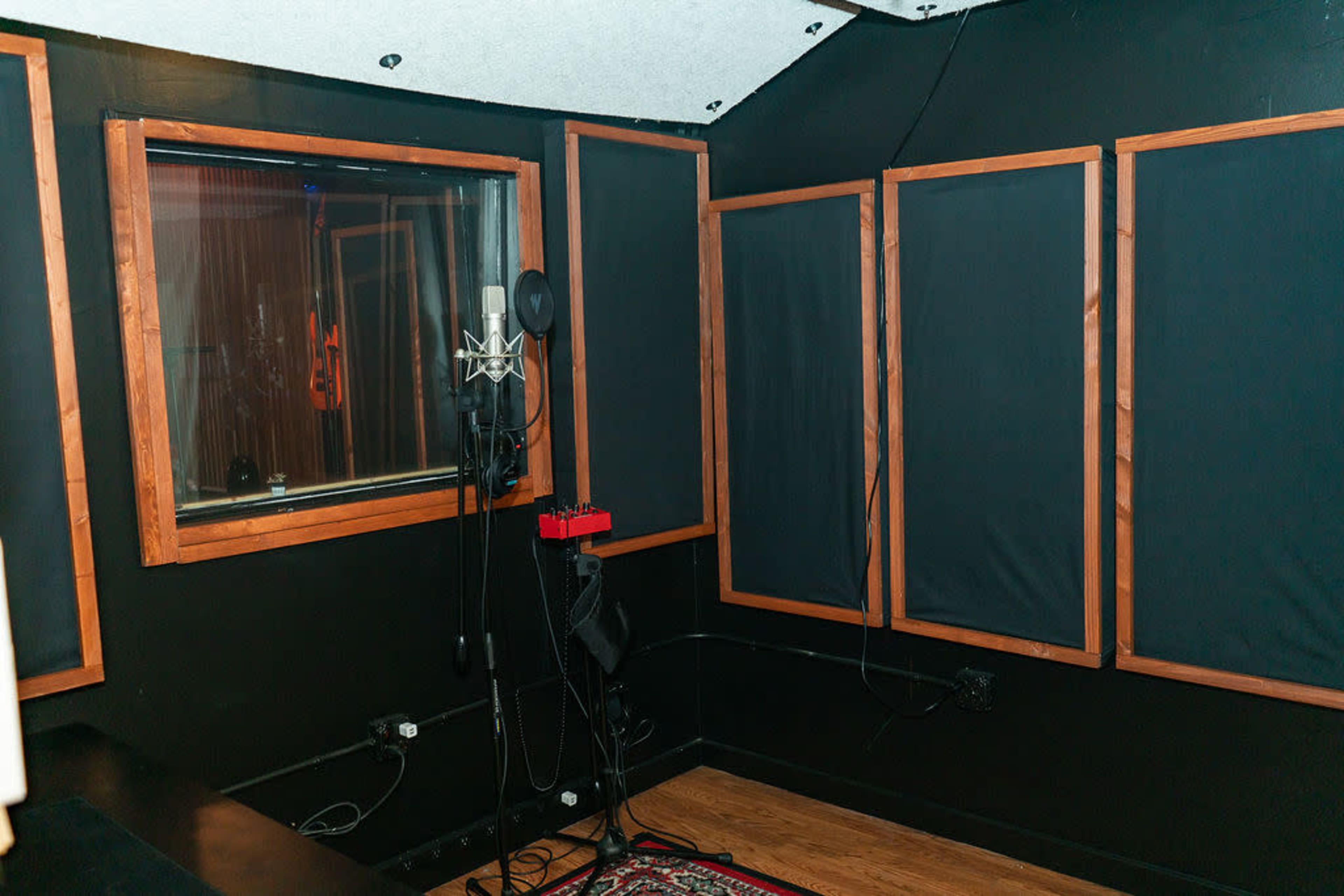 Recording studio in the heart of Noho Arts district Image in North Hollywood, North Hollywood, CA