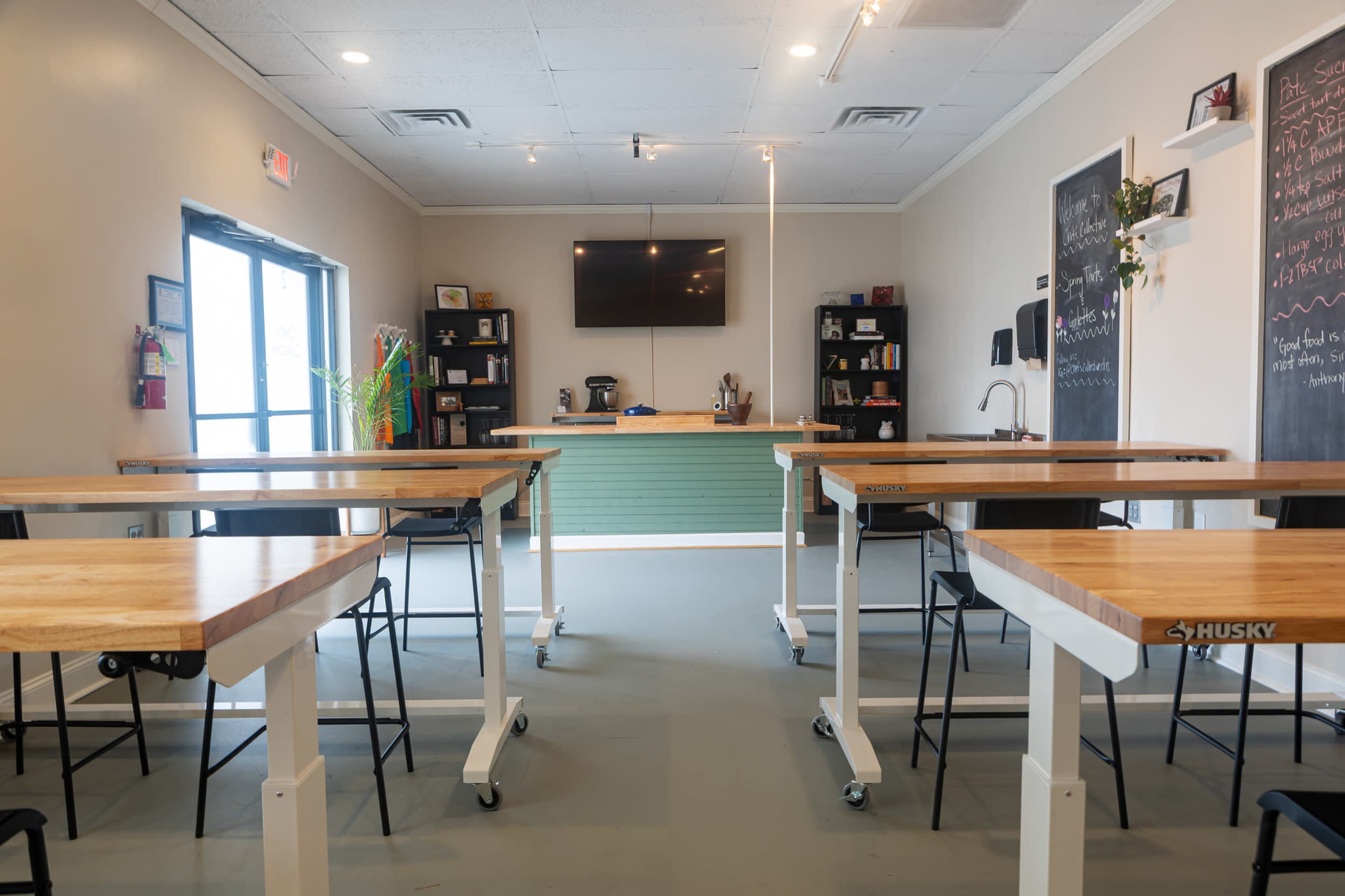Cozy, private workshop space in West Ashley - perfect for classes, tastings, and small food events. Image in West Ashley, Charleston, SC