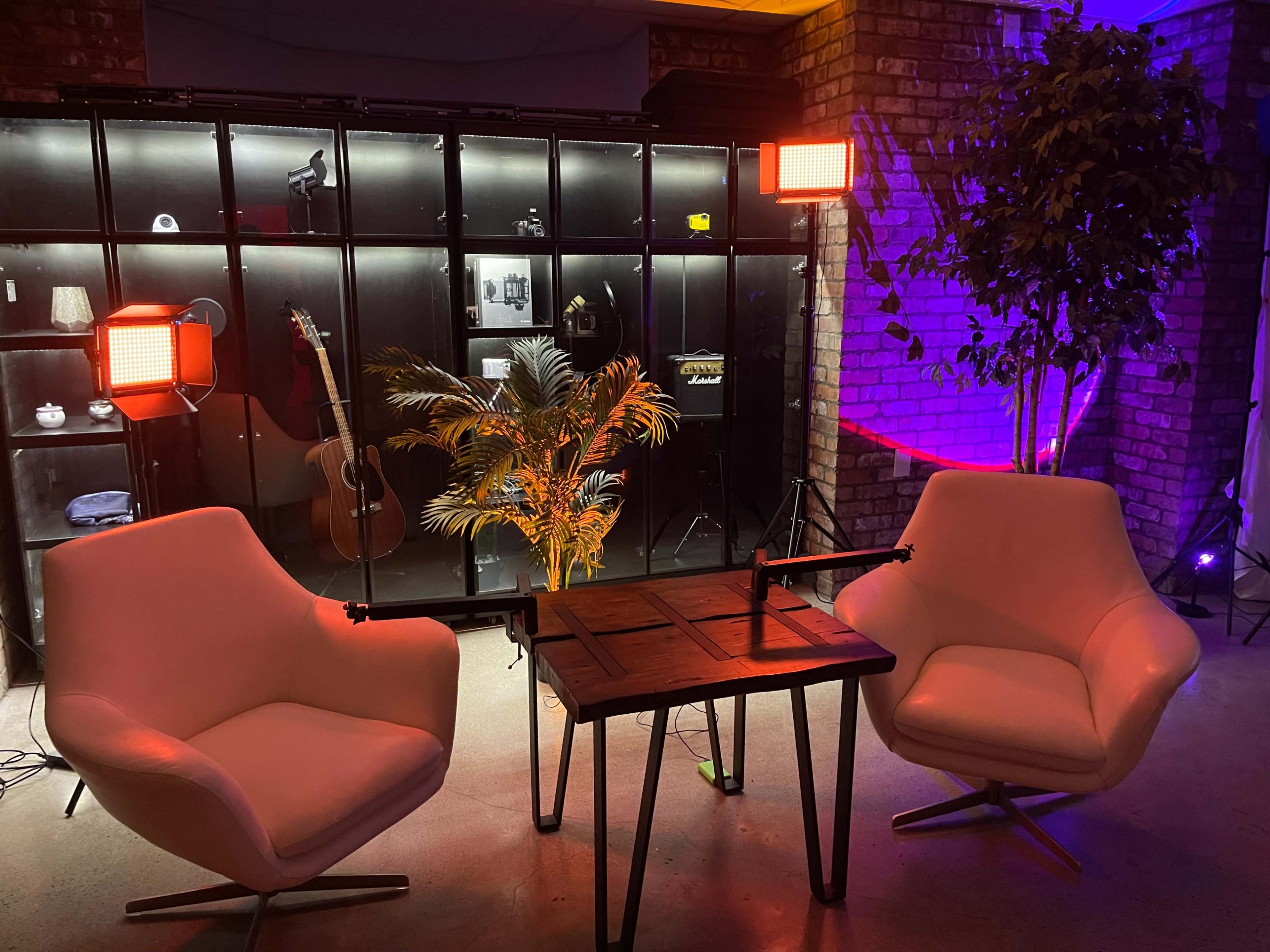 Portland downtown Columbia Moon Photo & Podcast Studio Image in Southwest Portland, Portland, OR