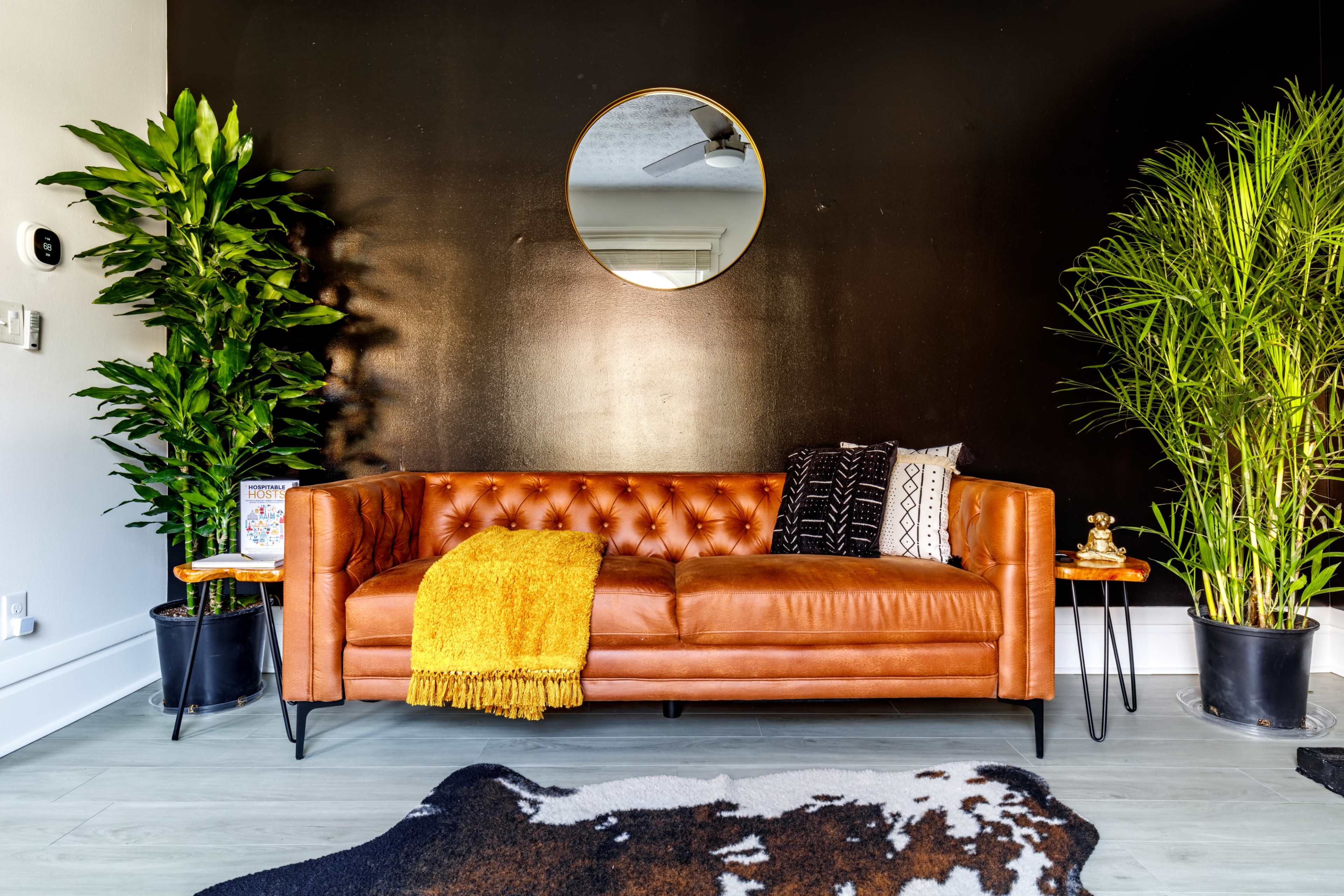 Casa Serena 🌿🐯 Convention - King Bed - Short North - Free Parking Image in Victorian Village, Columbus, OH