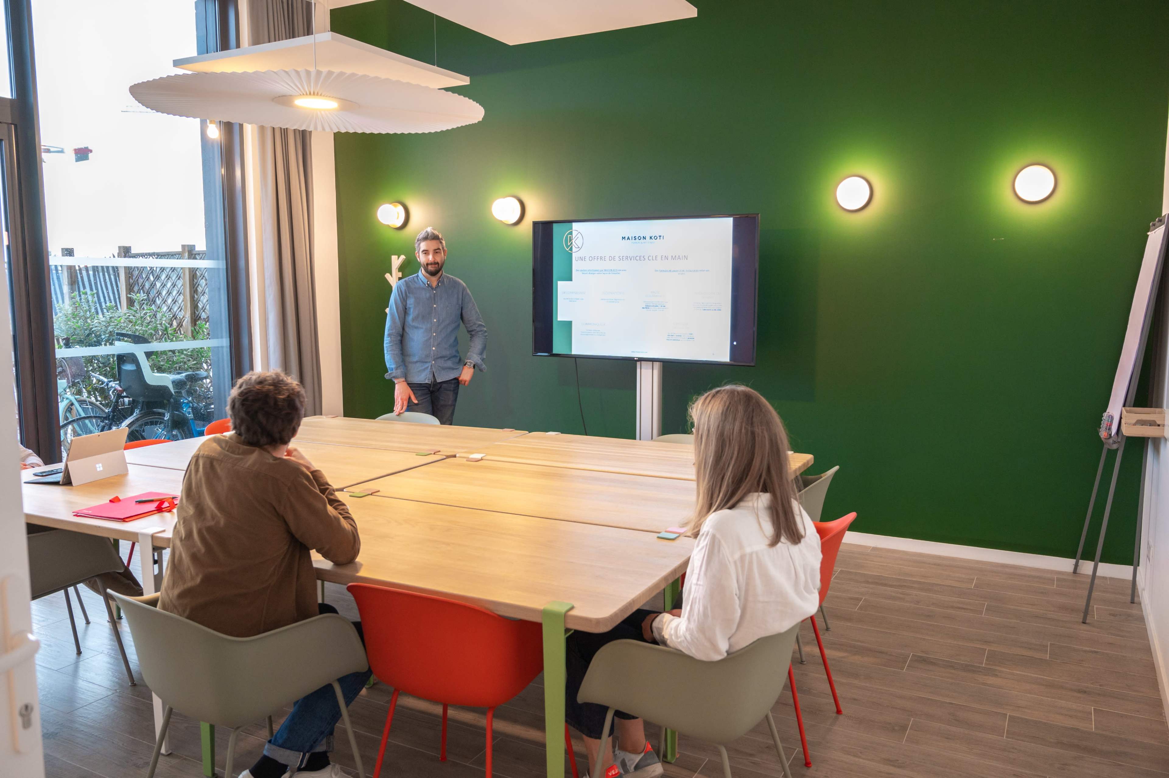 Salle de réunion 30 m² – Idéale pour réunions et formations Image in Gare St Jean, Bordeaux